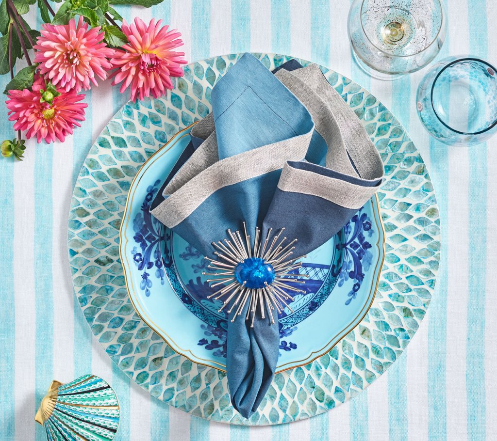 Premium Marquis Placemats Set of 4 - Waterproof & Heat-Resistant Table Mats for Dining, Kitchen, and Party Decor - Elegant Home Tableware Accessories