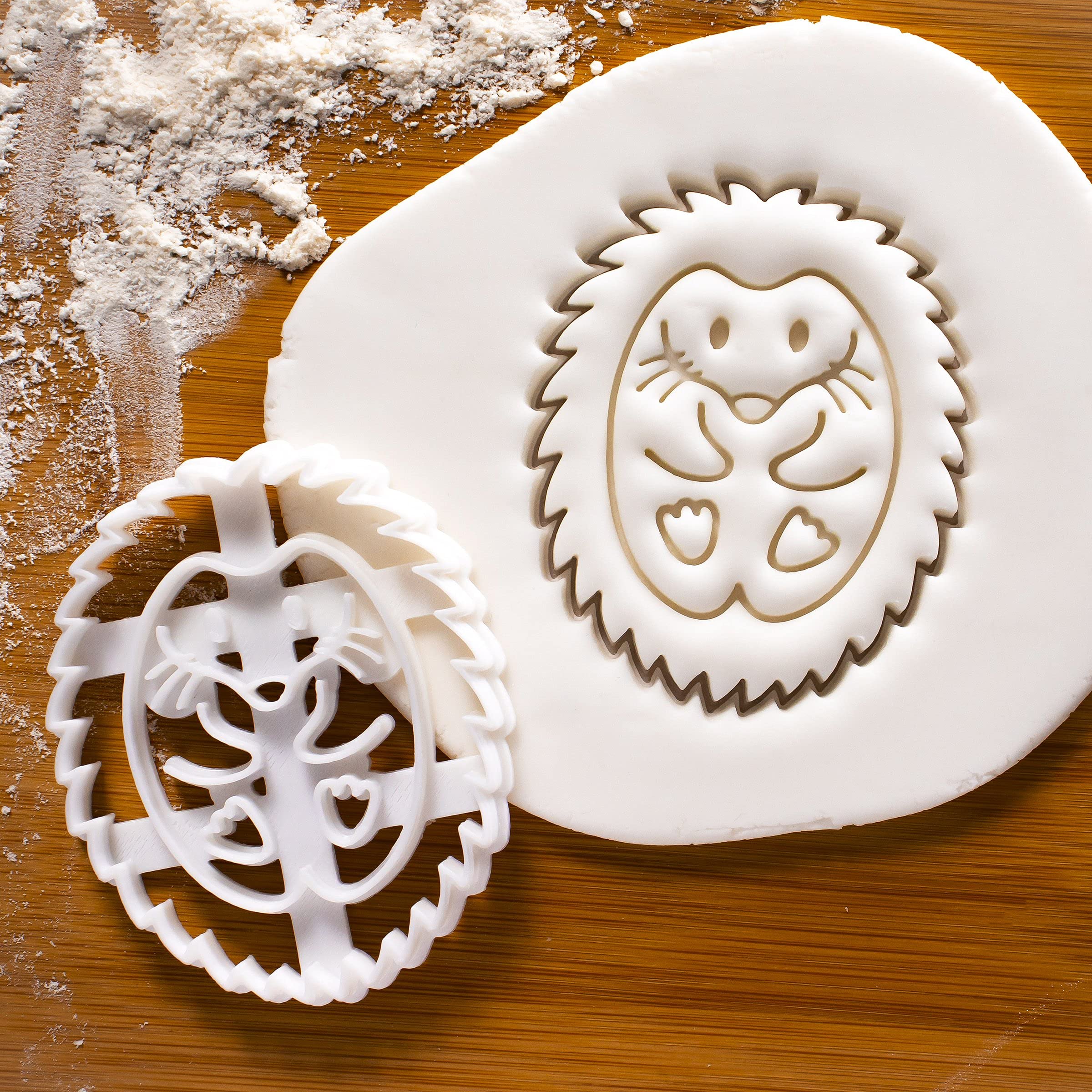 Hedgehog Shaped Cookie Cutter - Stainless Steel Baking Tool for DIY Cookies, Cakes & Pastries - Perfect for Birthday Parties, Baby Showers & Holiday Baking