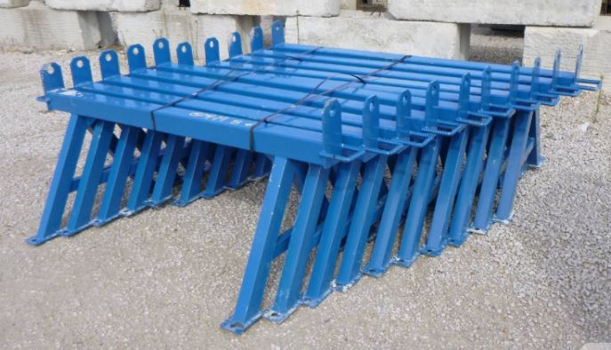 Heavy Duty Metal Sawhorse - Foldable Steel Work Stand for Construction, Woodworking & DIY Projects | Portable & Sturdy Support for Job Sites, Workshops & Home Use (Model 7116132)