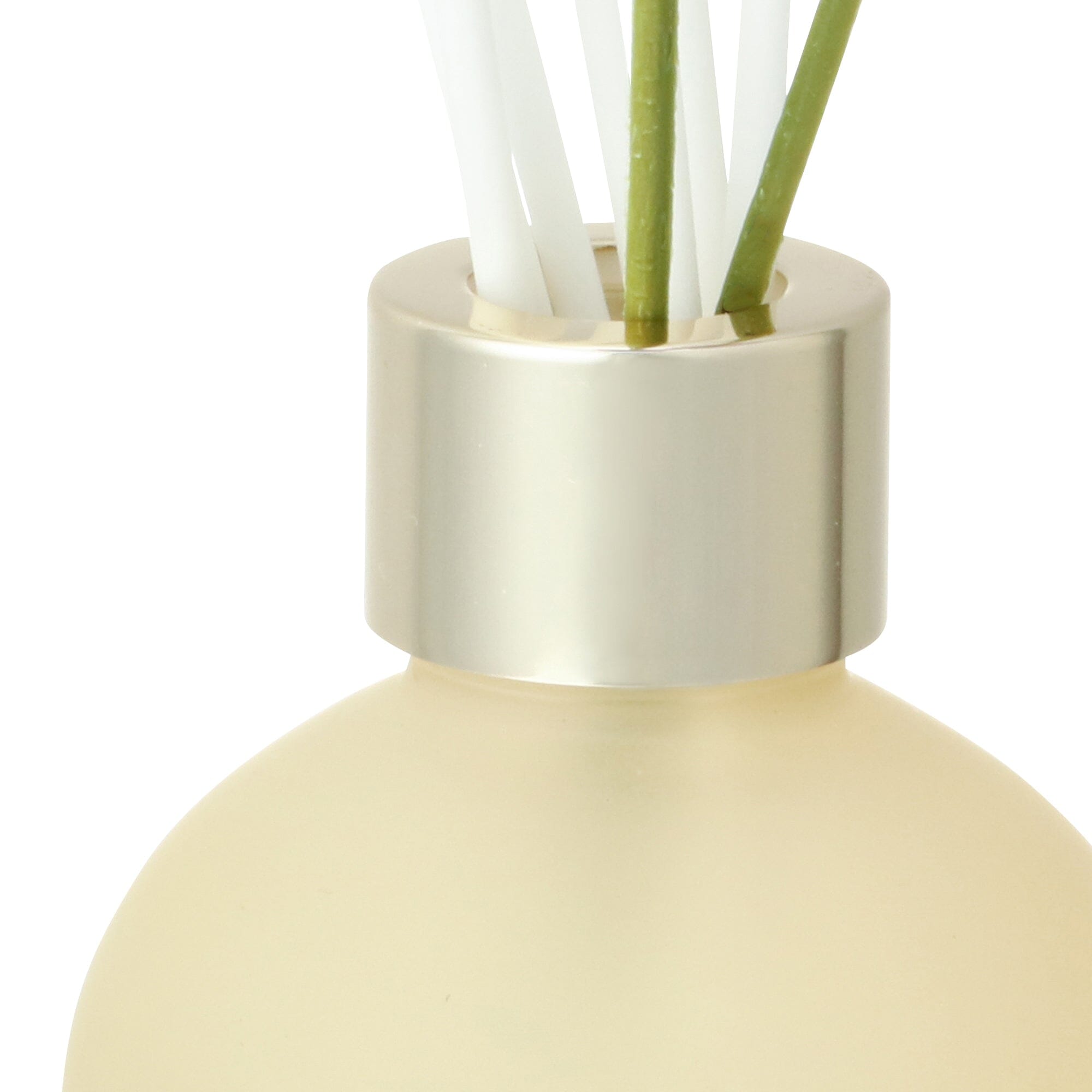 Fleurir Aromatherapy Essential Oil Diffuser - Yellow, Fruity Peach & Floral Scent for Home, Office, Yoga & Spa Relaxation