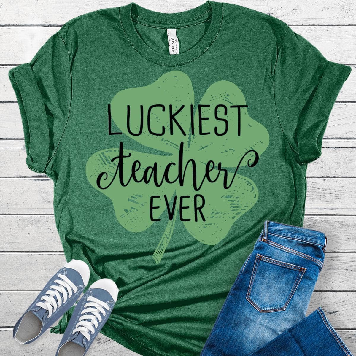 Luckiest Teacher Ever Four Leaf Clover St Patricks Day T-Shirt - Funny St Patricks Day Gift for Teachers, School Staff & Educators - Perfect for Classroom, School Events & Irish Celebrations
