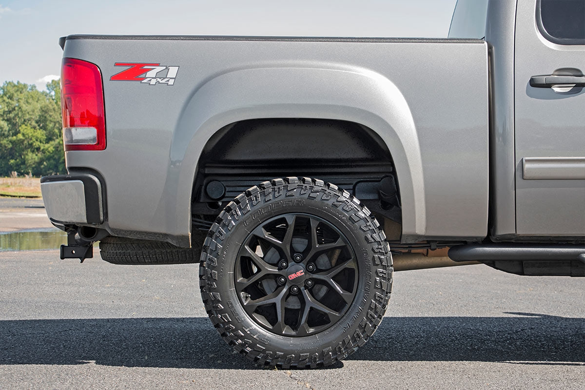 3 Inch Body Lift Kit for Chevy Silverado & GMC Sierra 1500 2WD/4WD (2007-2013) - Heavy Duty RC702 Suspension Upgrade - Perfect for Off-Roading, Truck Customization & Enhanced Ground Clearance