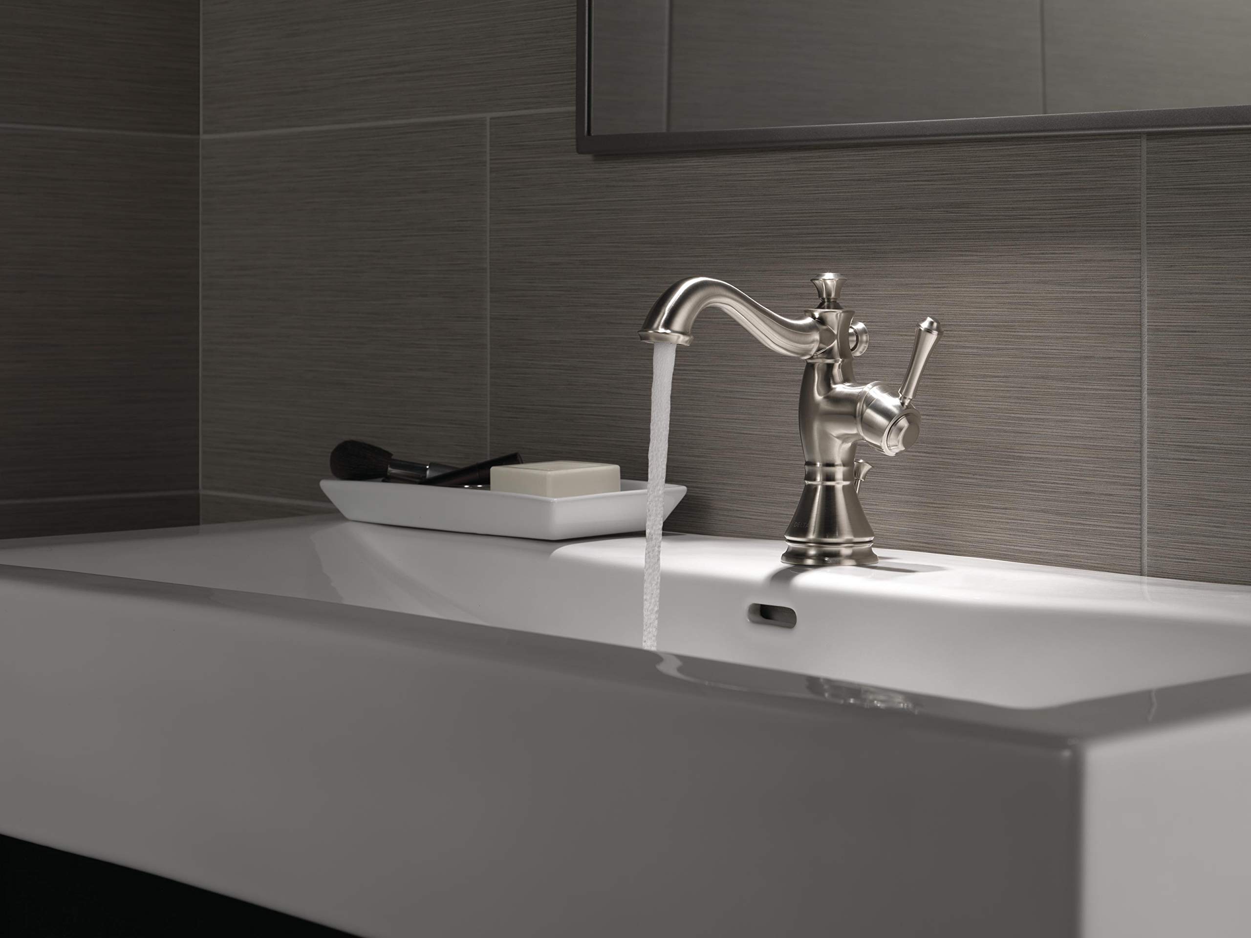 Delta Cassidy Pull Down Bathroom Faucet - Brushed Nickel Single Hole Sink Faucet with Magnetic Dock & Stainless Steel Sprayer (Model 597-SSPD-DST) - Perfect for Modern Bathrooms, Powder Rooms & Guest Baths