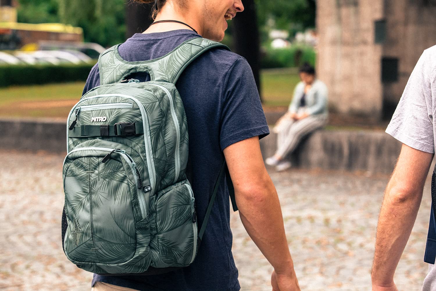 Nitro Unisex Chase Backpack - Durable Water-Resistant Laptop Backpack for School, Travel & Work (1 Pack) - Perfect for Students, Commuters & Outdoor Adventures