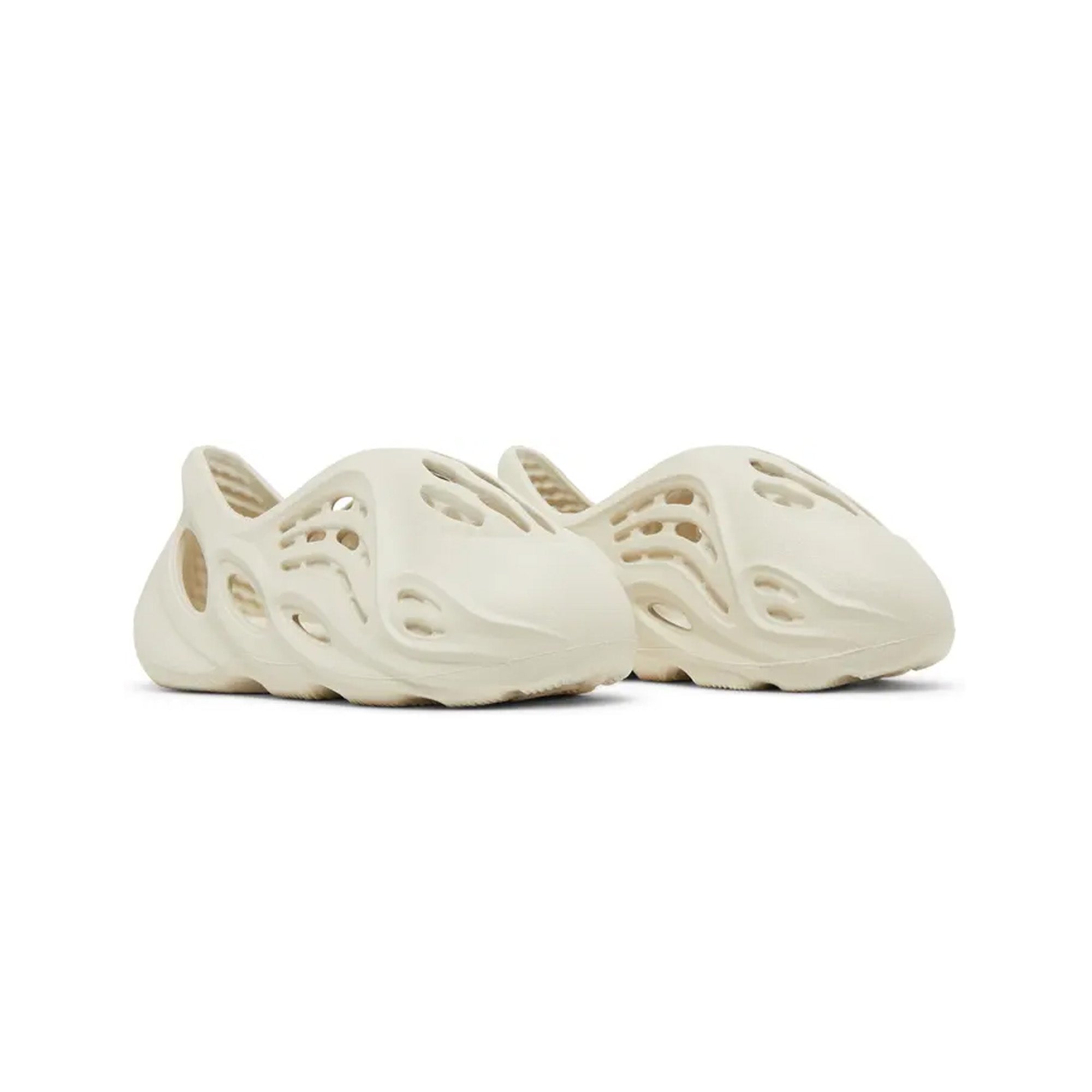 Adidas Yeezy Foam Runner 'Sand' Toddler Size (2021) - Comfortable Slip-On Foam Shoes for Kids, Beach & Summer Outdoor Activities