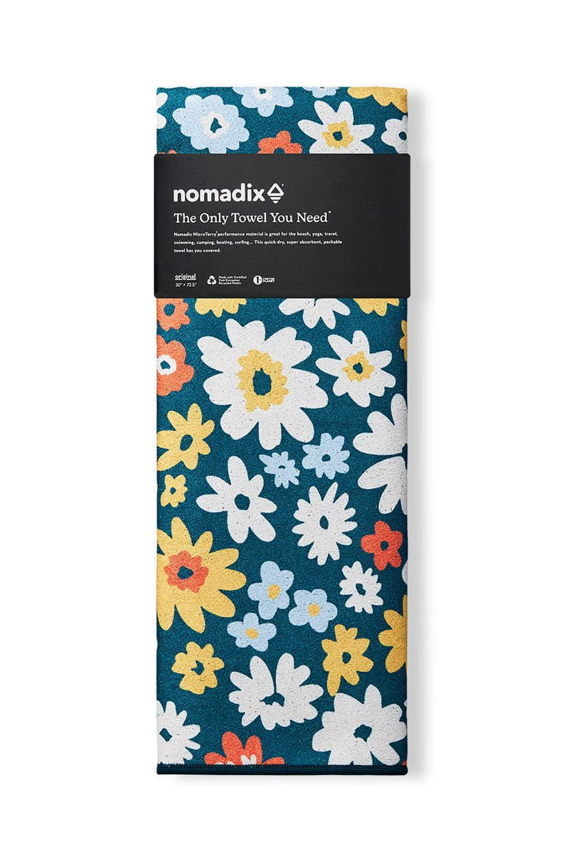 Nomadix Original Quick-Dry Travel Towel - Lightweight & Absorbent Spring Flowers Design - Perfect for Beach, Yoga, Gym & Outdoor Adventures
