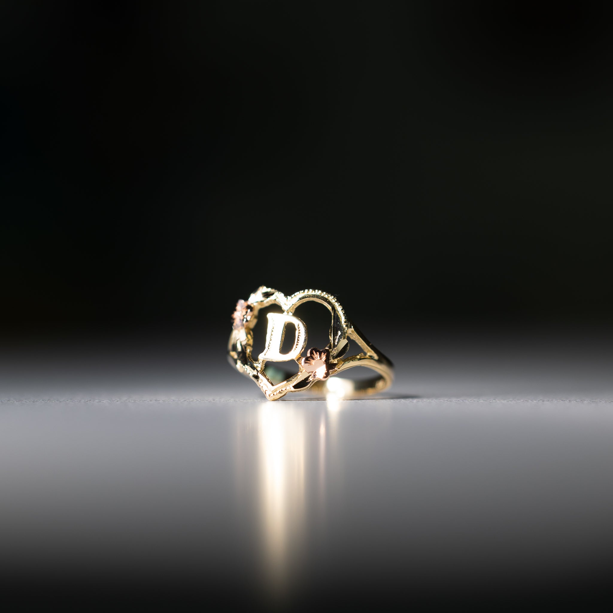 Gold Heart & Rose Initial D Ring - Personalized Name Necklace for Women, Custom Engraved Jewelry Gift for Her - Perfect for Valentine's Day, Anniversary & Birthday Presents