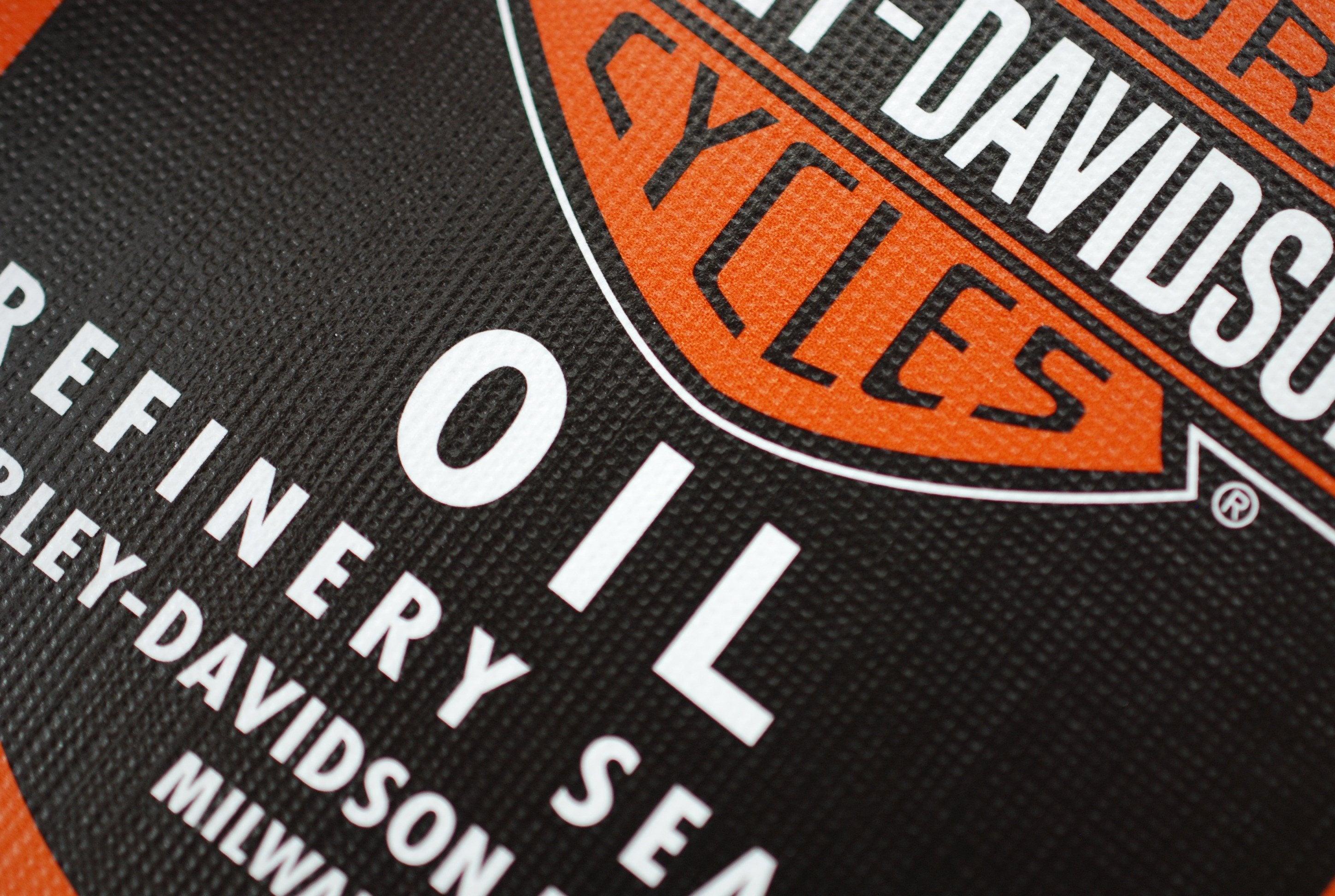 Harley Davidson® Motorcycle Engine Oil - Premium Synthetic 20W-50 for Cruisers & Touring Bikes - High Performance Lubrication for Hot Weather & Heavy Loads - Ideal for Long Rides & Highway Cruising