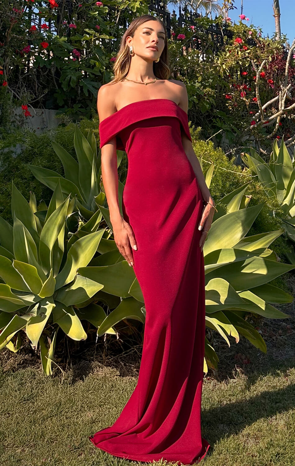Inez Off The Shoulder Maxi Dress - Elegant Flowy Long Dress for Women, Perfect for Weddings, Parties & Summer Vacations