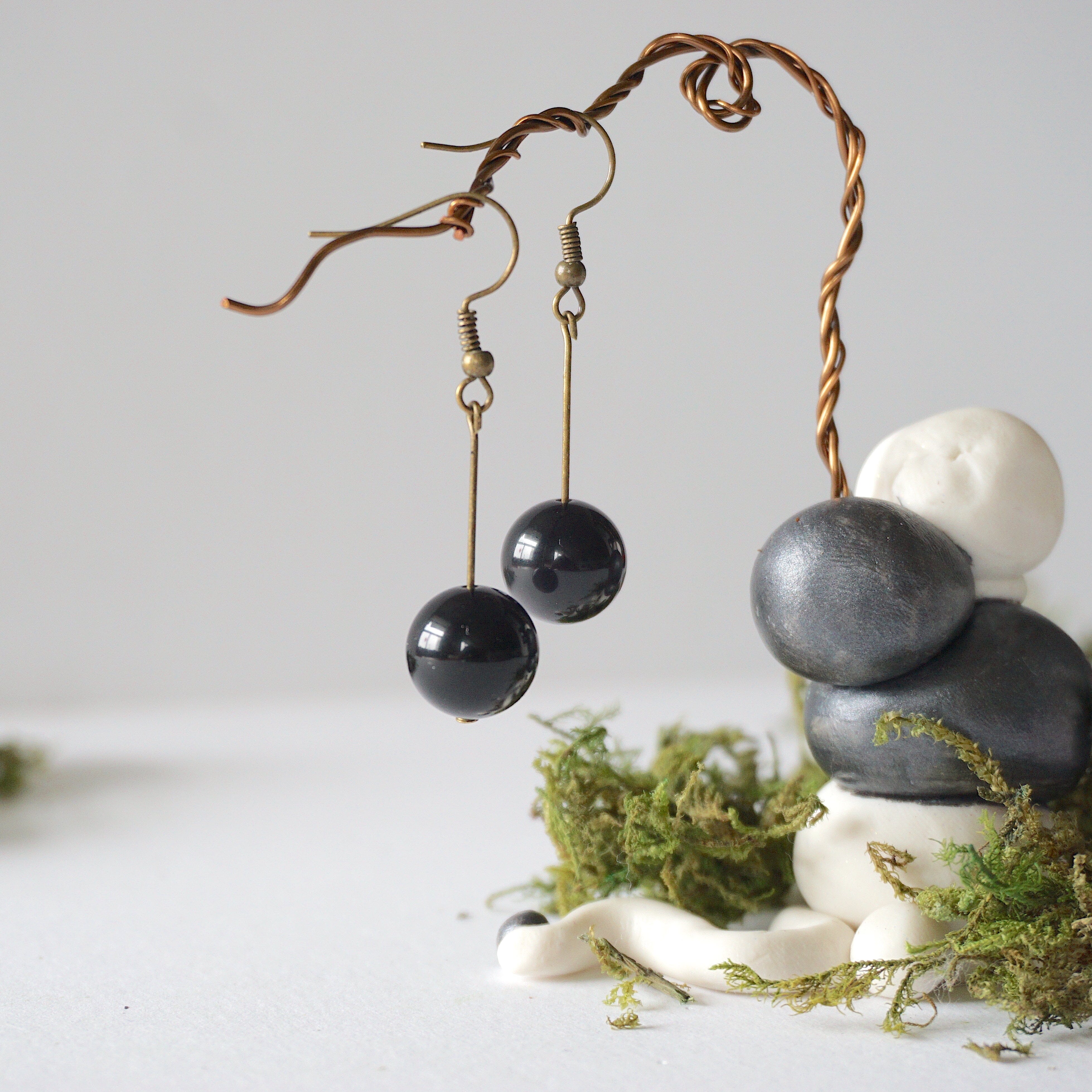 Onyx Bead Drop Earrings in Antique Bronze - Elegant Gothic Jewelry for Women, Perfect for Evening Parties & Special Occasions