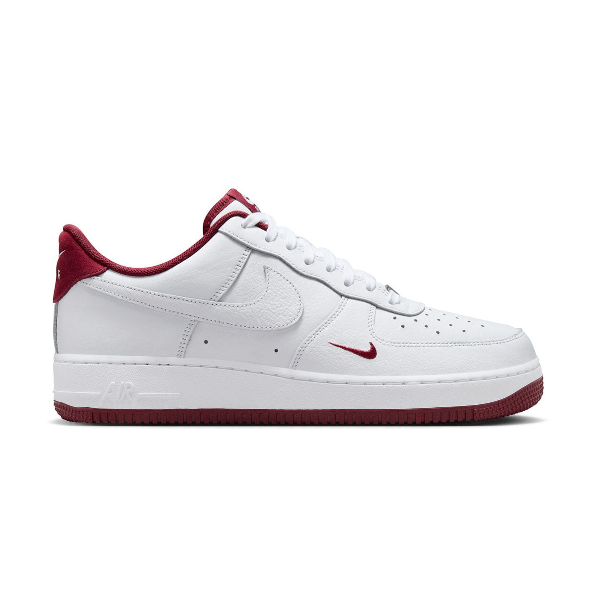 Nike Air Force 1 '07 LV8 Sneakers - White/Team Red - Men's Basketball Shoes for Streetwear & Casual Fashion