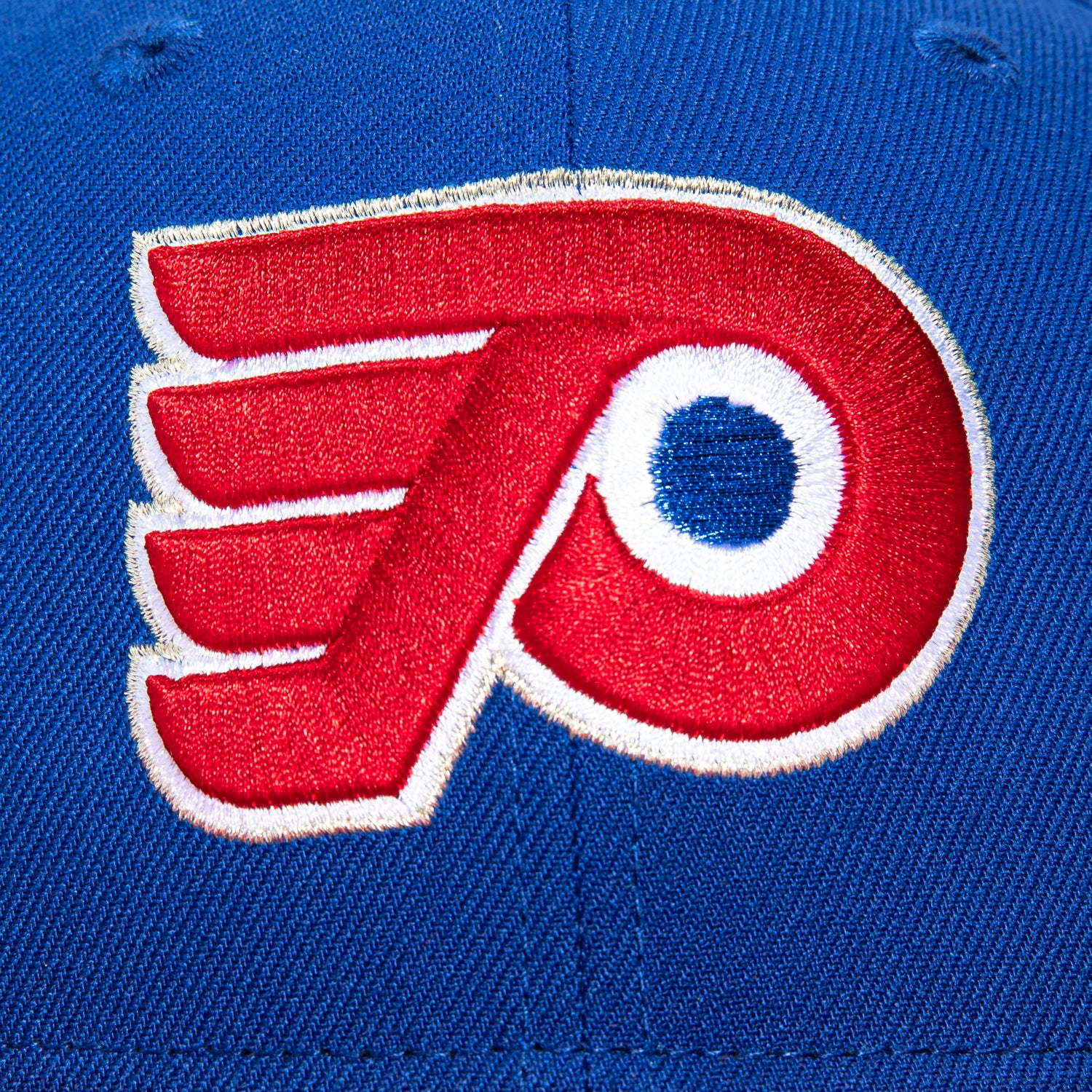 New Era 59Fifty NBA x NHL Crossover Philadelphia Pack - Official Licensed Snapback Hat for Basketball & Hockey Fans - Perfect for Game Day, Sports Events & Streetwear Fashion