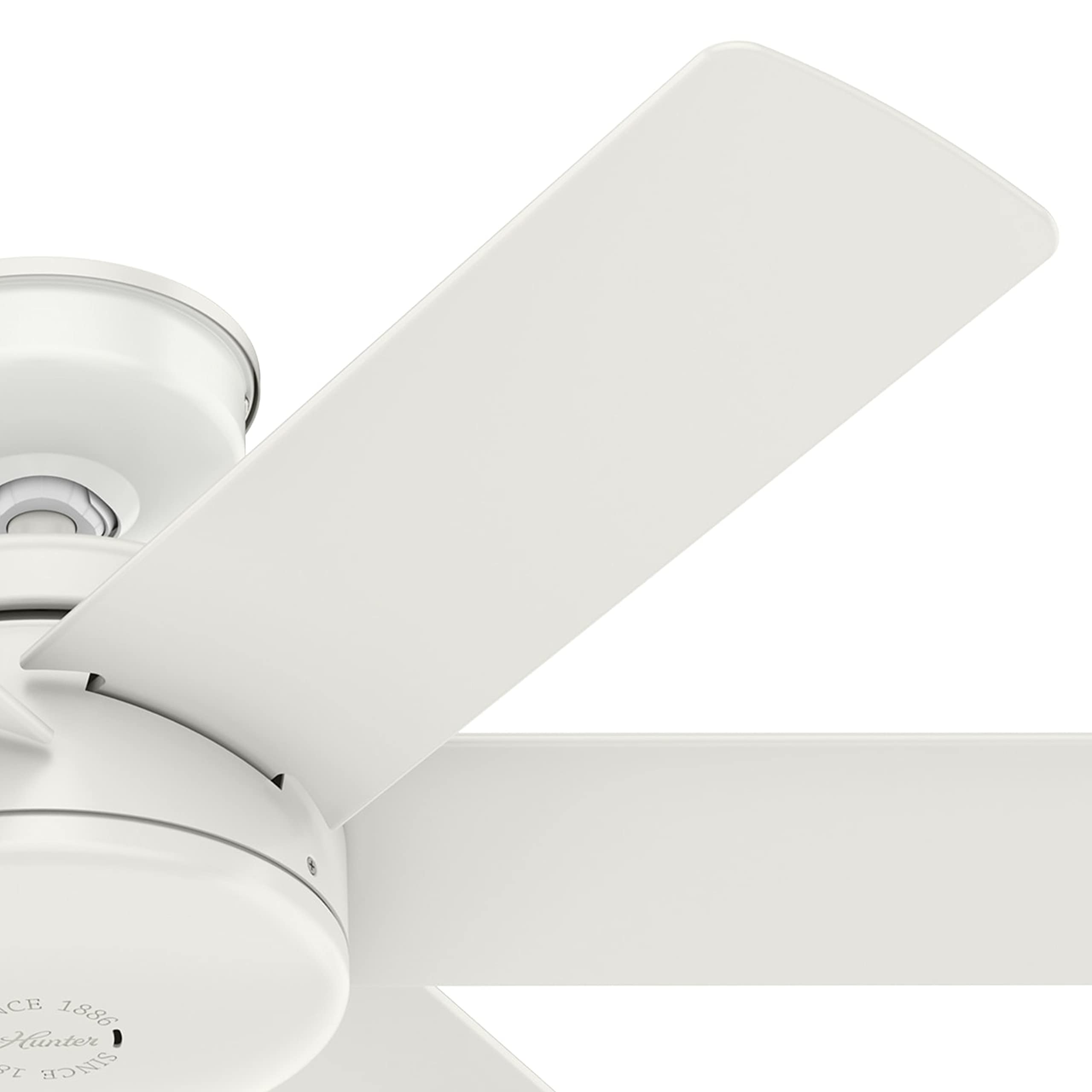 Hunter Fan 44 Inch Casual Fresh White Indoor/Outdoor Ceiling Fan with 6 Blades - Energy Efficient Cooling for Patio, Bedroom, Living Room, Office, Basement & Kitchen - Perfect for Home, Commercial & Outdoor Spaces (Renewed)