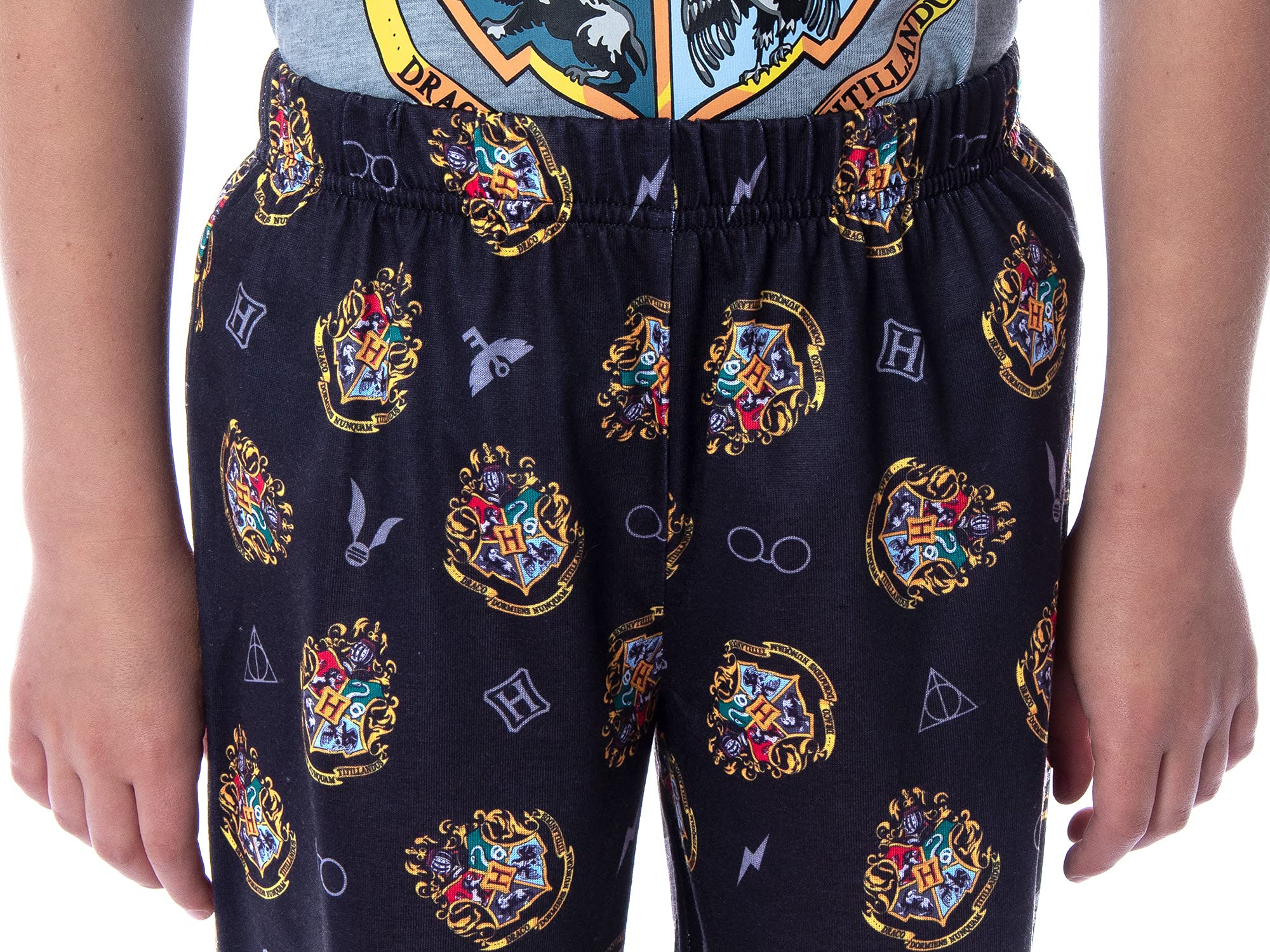 Harry Potter Boys' Pajama Set - Hogwarts Castle Crest Logo Raglan Shirt & Shorts 2-Piece Sleepwear | Comfortable Kids' PJs for Bedtime, Movie Nights & Harry Potter Themed Parties