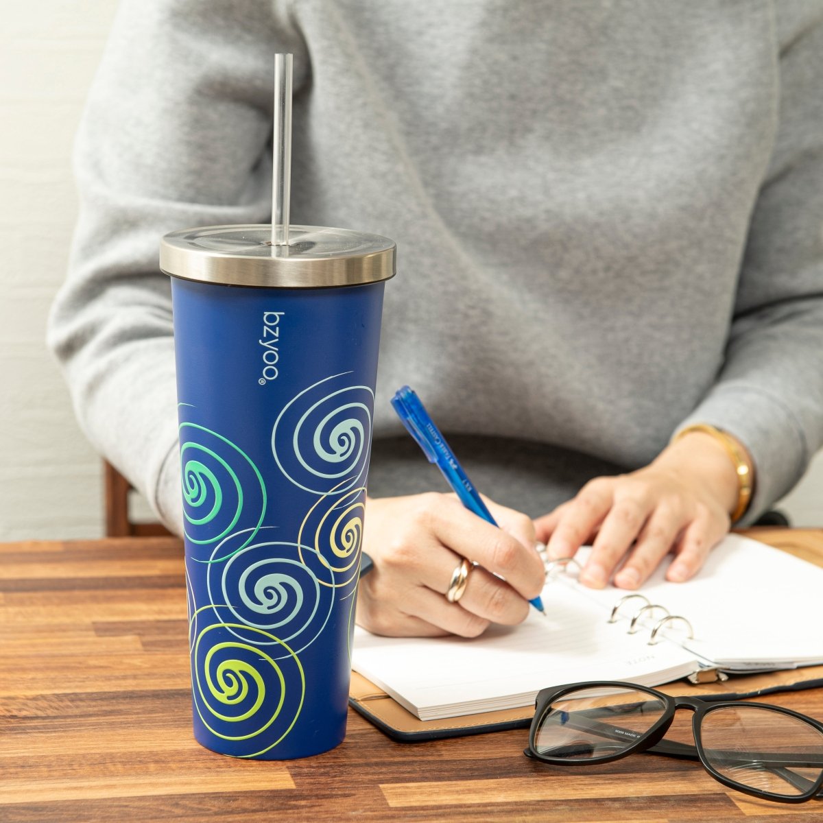 24oz Double Wall Vacuum Insulated Stainless Steel Tumbler with Straw Lid - Blue Swirl Design | Leakproof & Sweatproof | Perfect for Coffee, Iced Tea & Outdoor Activities