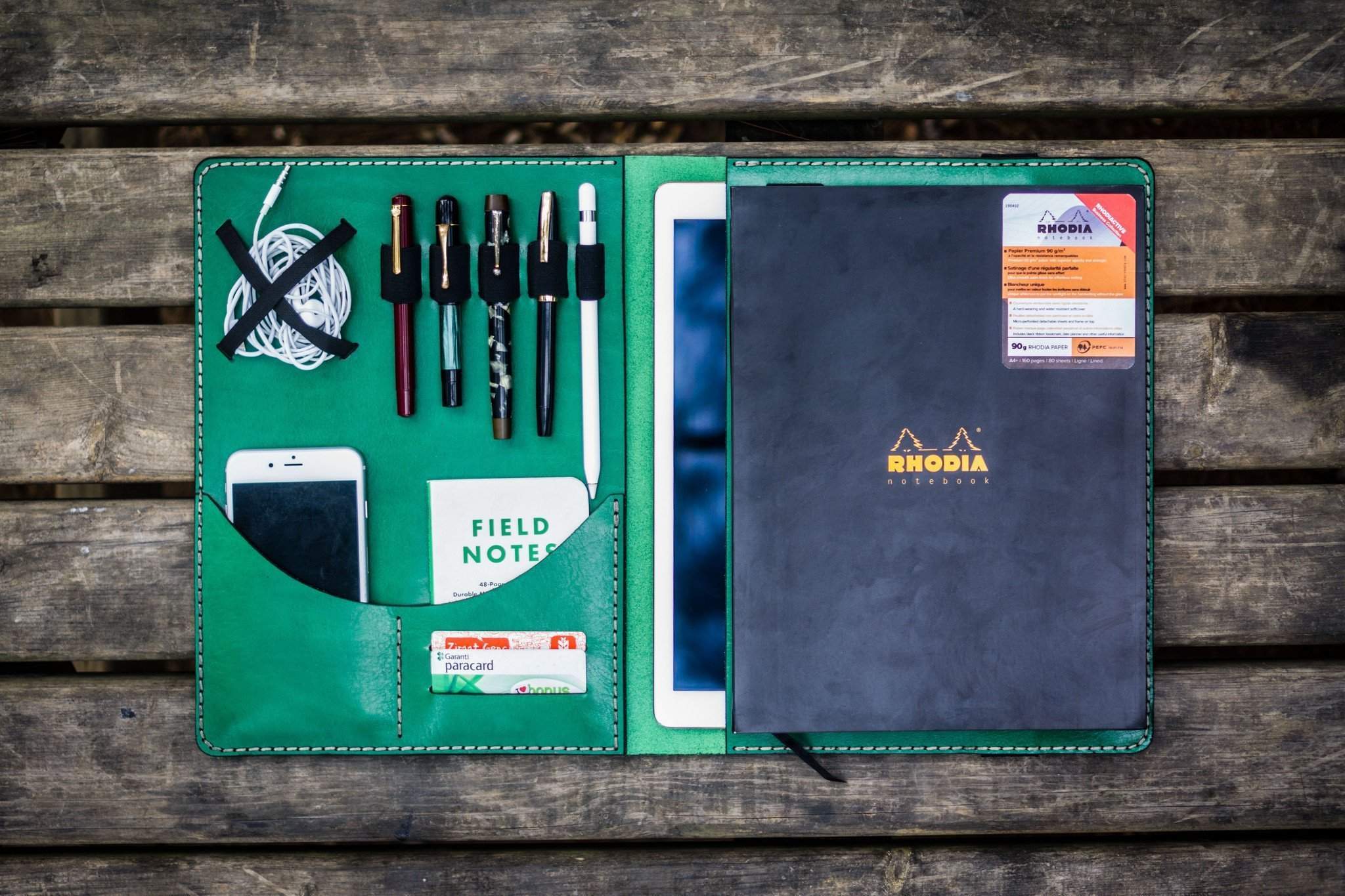 iPad Pro 12.9 Leather Portfolio Case - Premium A4/Letter Size Business Padfolio in Green | Perfect for Office Meetings, Business Travel & Professional Presentations