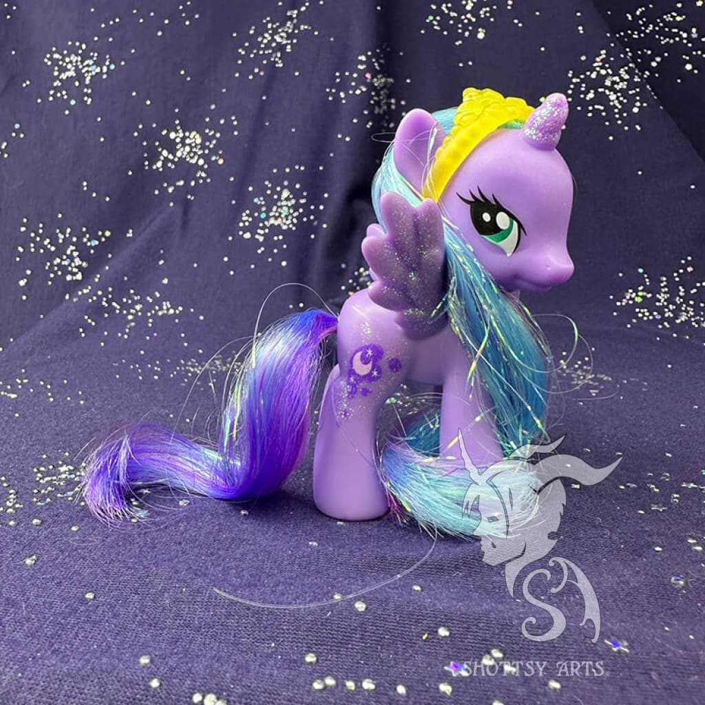 Princess Luna Night Light for Kids - Magical LED Moon Lamp for Bedroom Decor, Nursery, Birthday Gifts - Creates Soothing Ambiance for Sleep & Relaxation