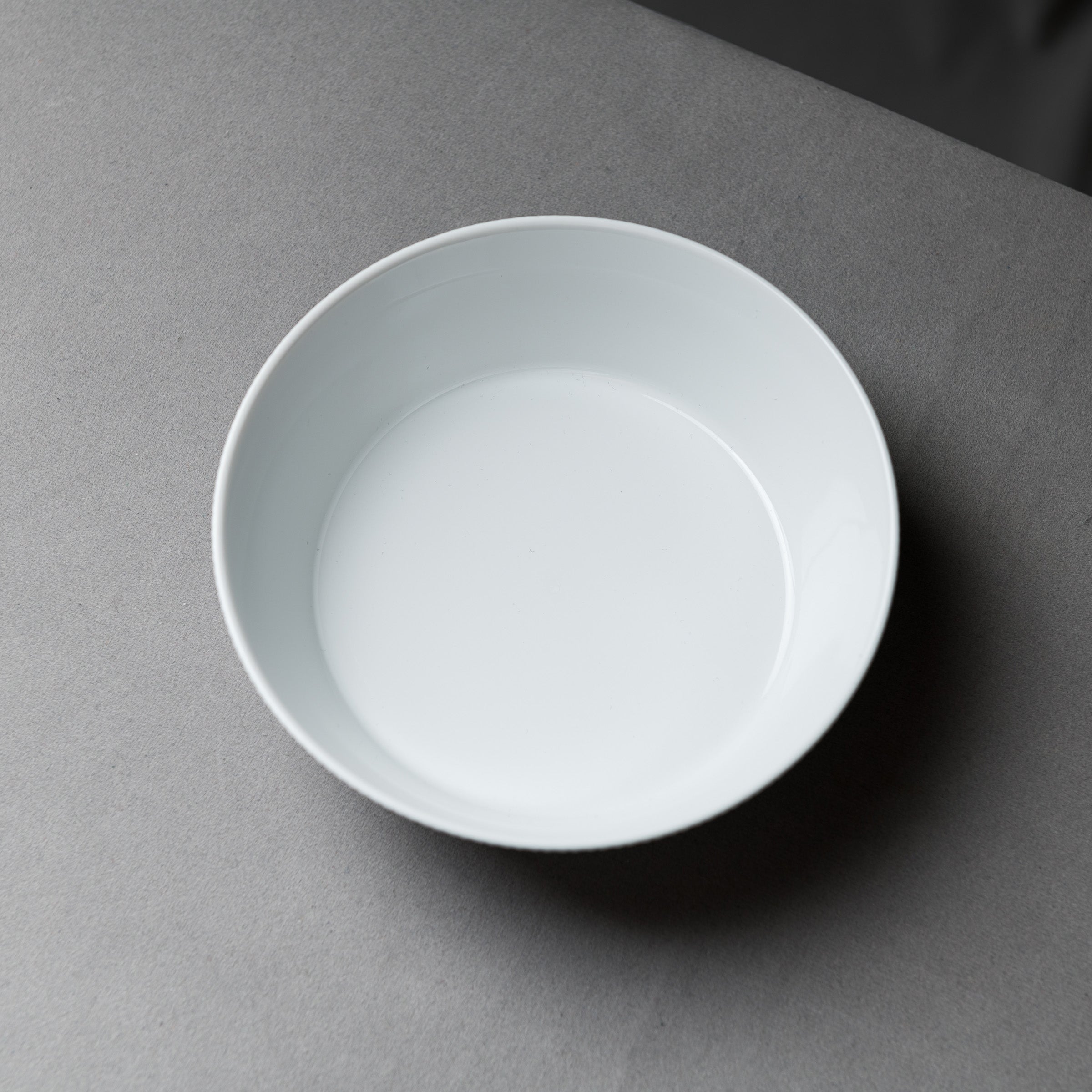 NISHIYAMA Saint Amuse Bowl - 5 Color Options | Elegant Ceramic Serving Bowl for Salads, Pasta & Desserts | Perfect for Dining, Entertaining & Gifts