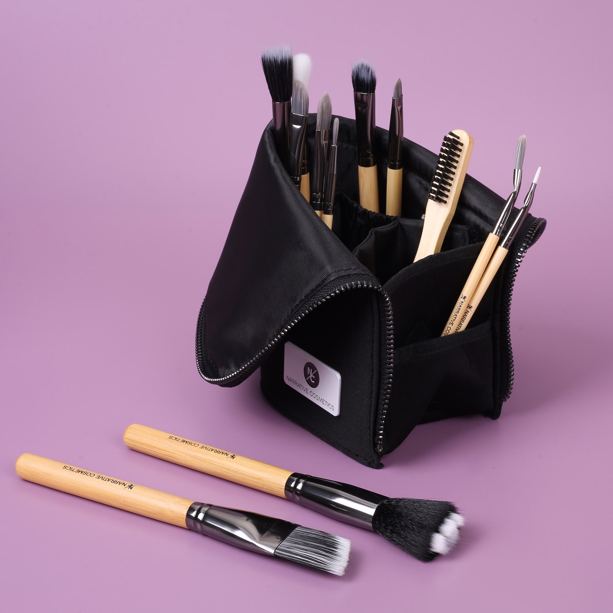 Professional Foldable Stand Up Makeup Brush Organizer Bag - Portable Travel Cosmetic Brush Holder for Makeup Artists & Enthusiasts - Perfect for Home, Salon & On-the-Go Touch Ups