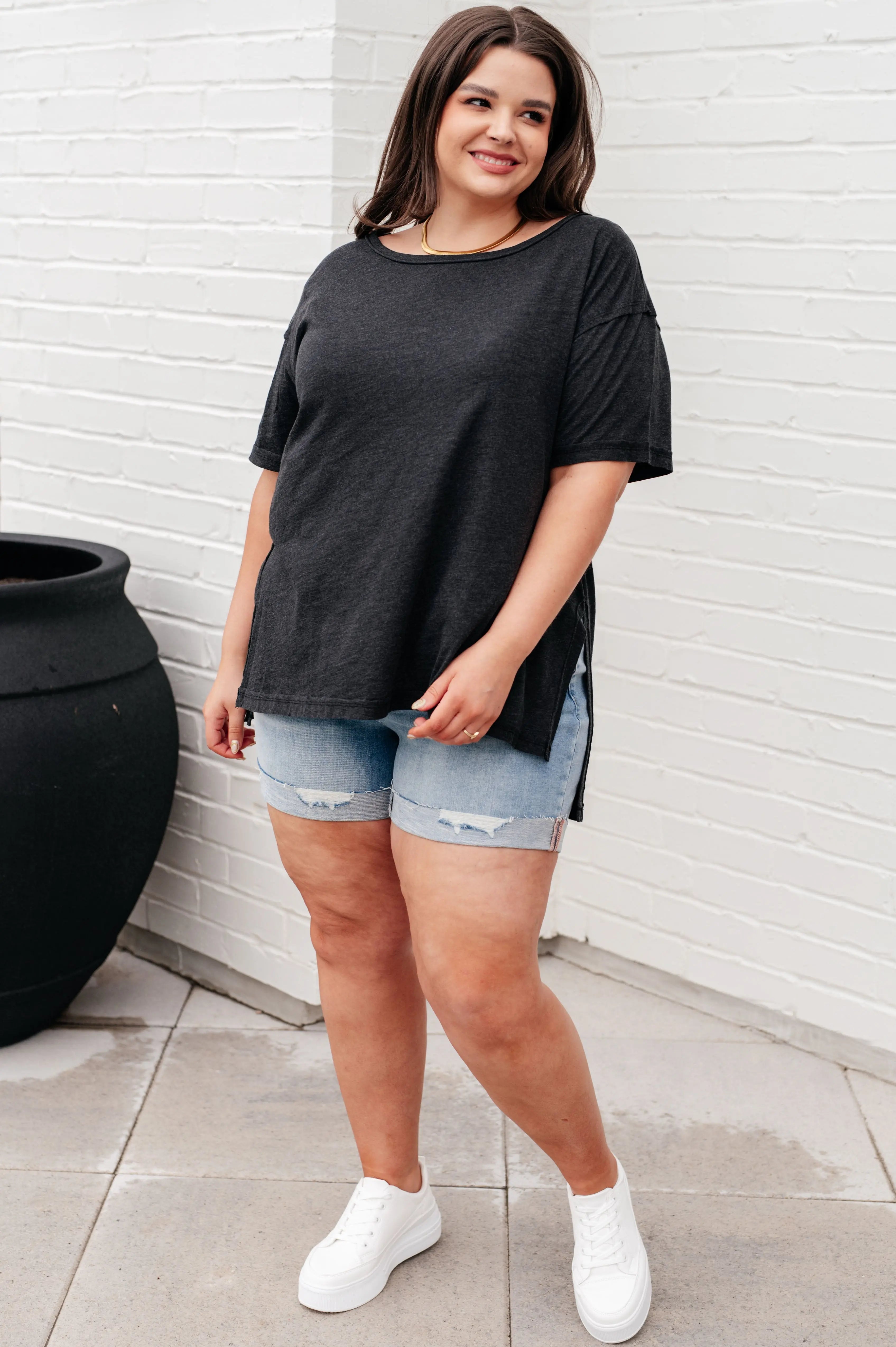Let Me Live Relaxed Tee - Soft Cotton Black T-Shirt for Women | Casual Everyday Wear & Lounge Outfit