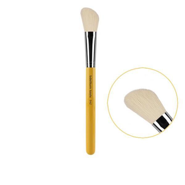 Bdellium Tools Professional Studio Line Makeup Brushes for Face - Perfect for Foundation, Blending & Contouring - Ideal for Makeup Artists & Beauty Enthusiasts
