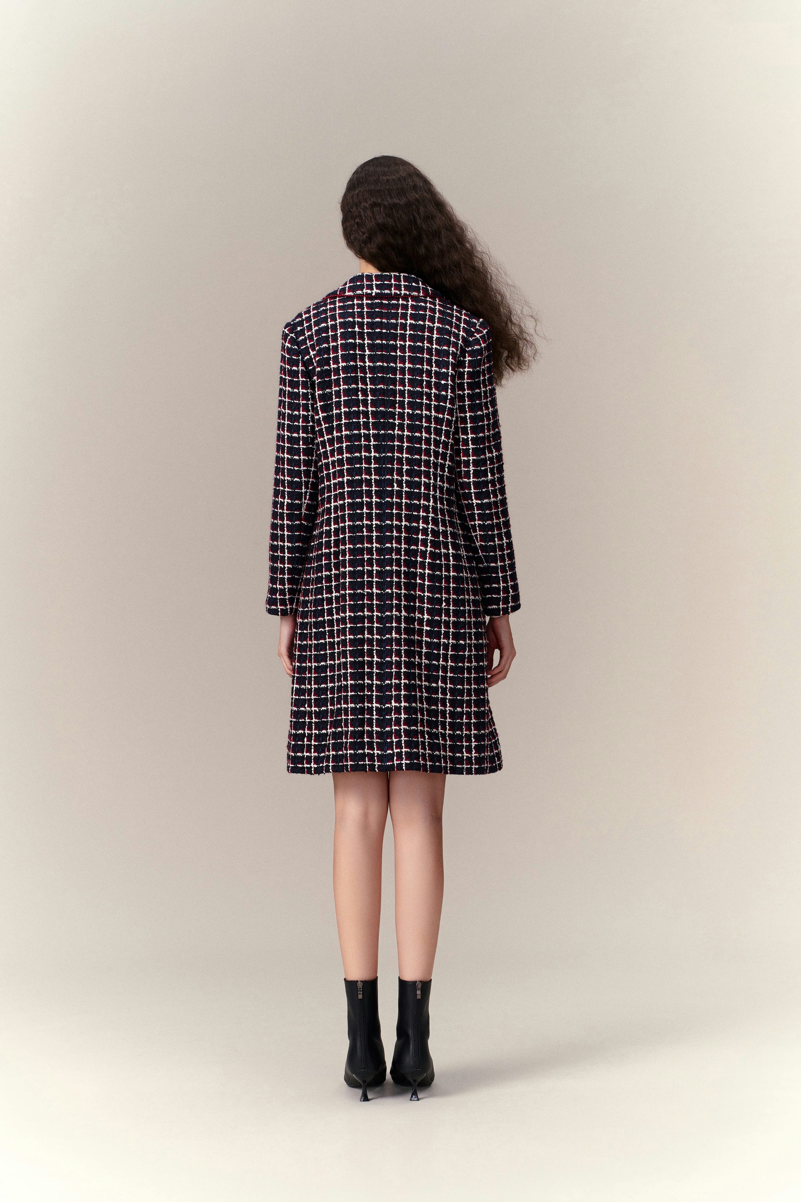 Stylish Modern Embellished Tweed Coat for Women - Elegant Winter Outerwear Perfect for Office, Parties & Special Occasions