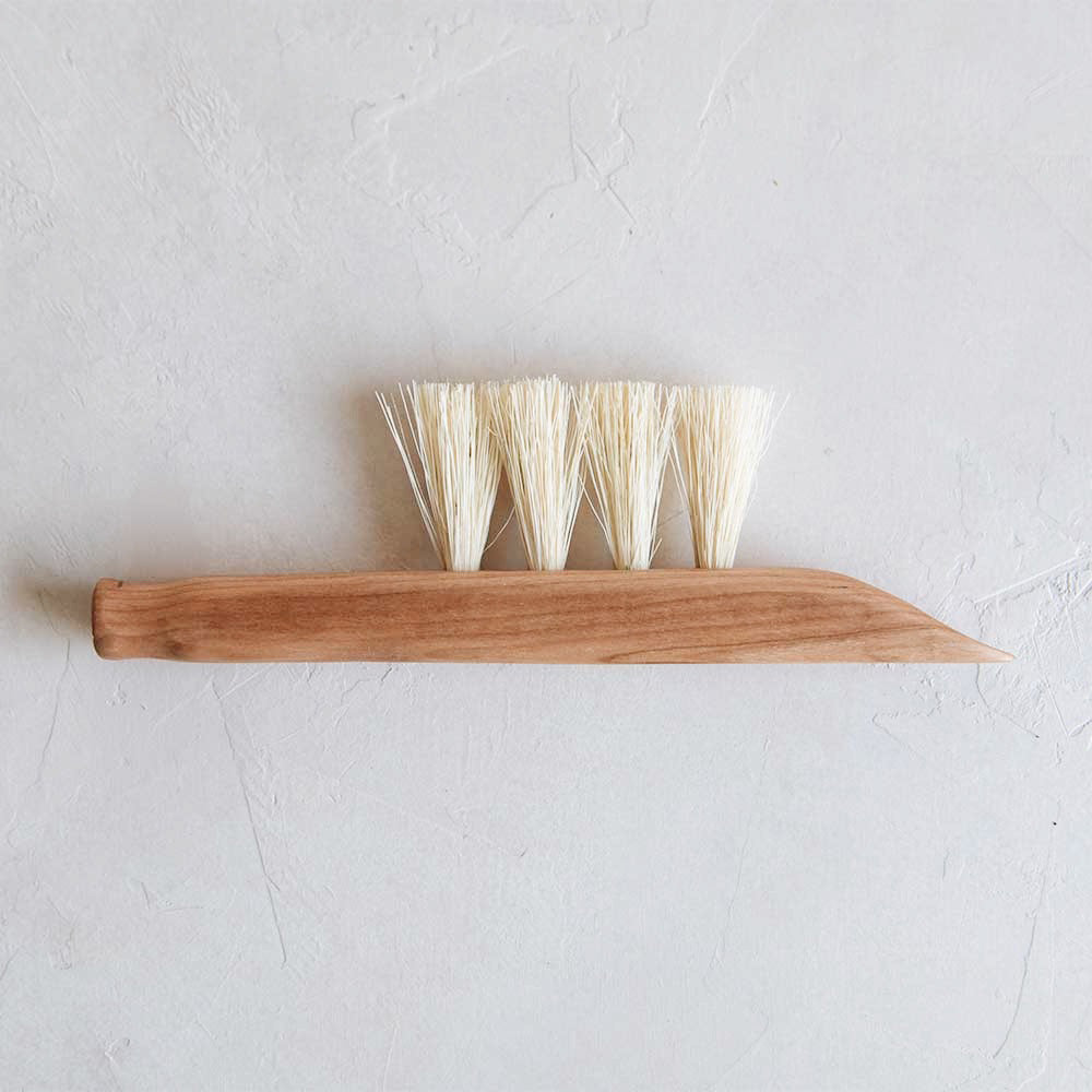 Premium Medium Wooden Counter Brush No. MT0976 - Natural Wood Handle for Kitchen, Bar & Restaurant Cleaning - Perfect for Countertops, Tables & Hard Surfaces