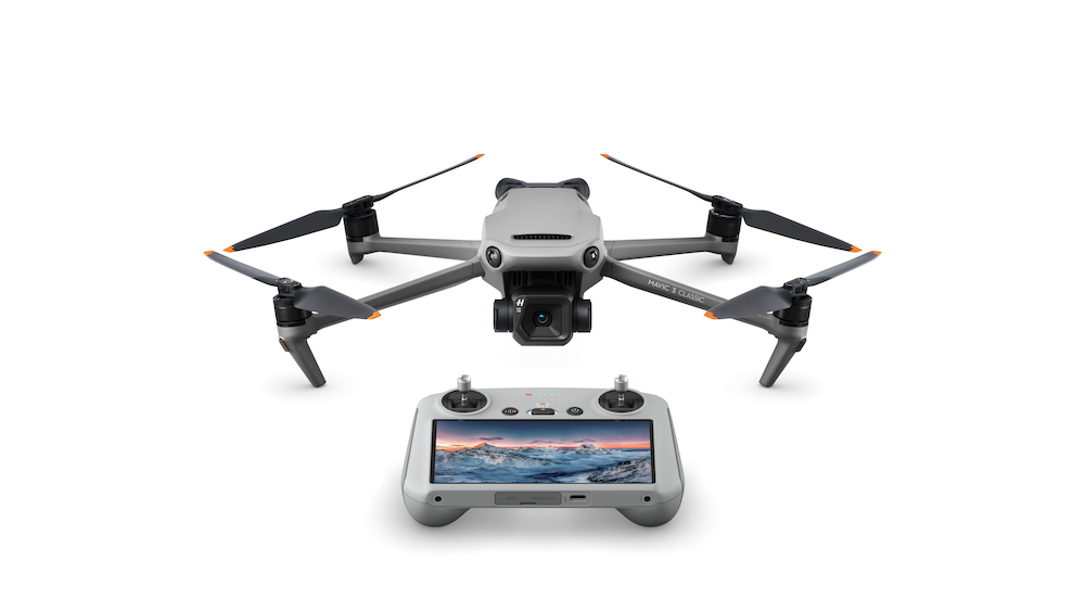 DJI Mavic 3 Classic Drone with DJI RC Remote Controller - 4K Camera, 46 Min Flight Time, Omnidirectional Obstacle Sensing - Perfect for Aerial Photography, Travel Vlogging & Outdoor Adventures