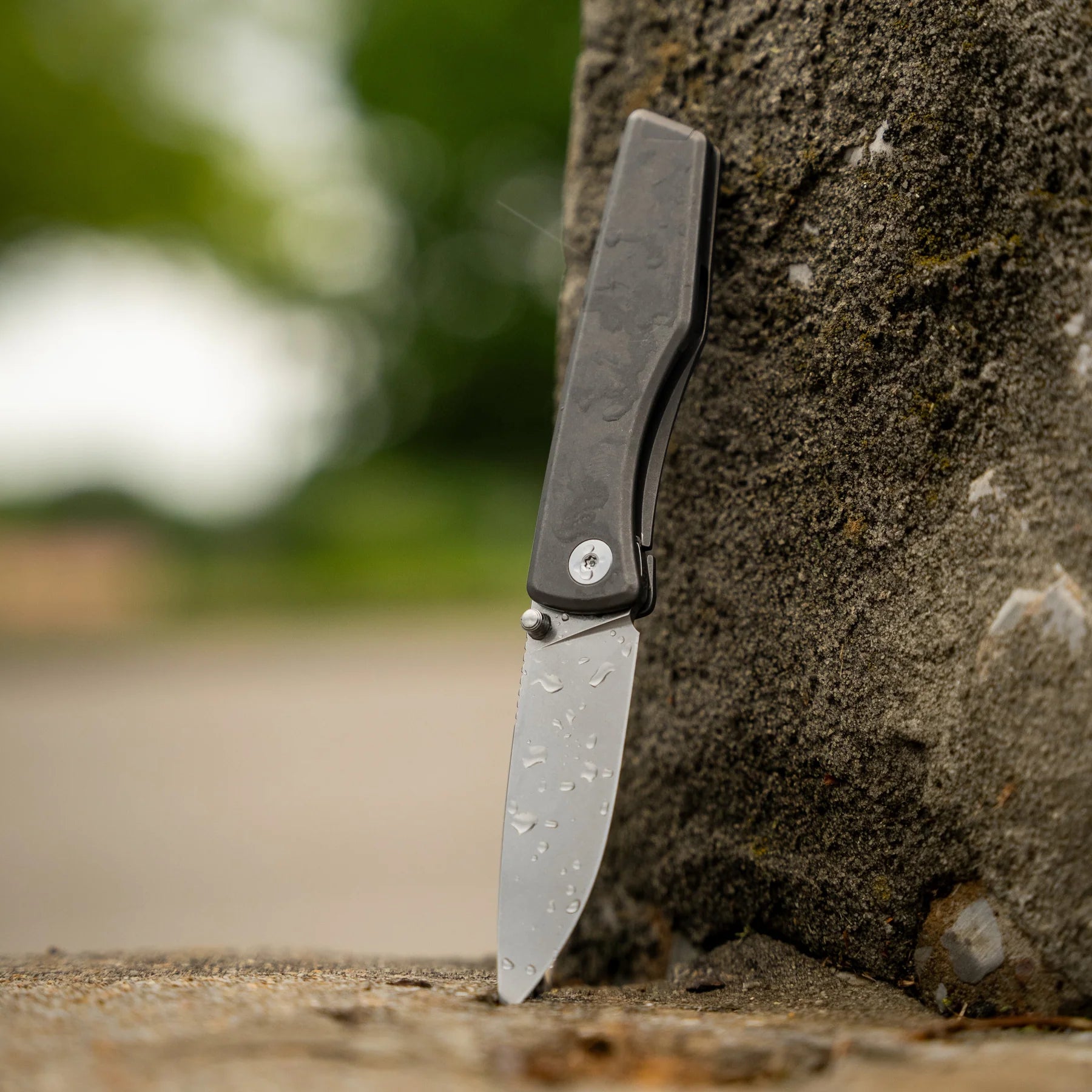 Big I Design The Overlook Australia - Premium Titanium Pen with Bolt Action for EDC, Writing & Outdoor Adventures (Perfect for Office, Travel & Camping)