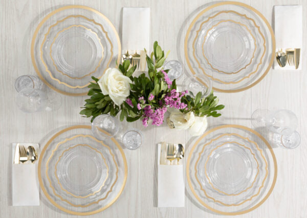 32-Piece Clear & Gold Rim Plastic Dinnerware Set for 16 Guests - Elegant Modern Dinnerware for Parties, Weddings & Outdoor Dining - Shatterproof & Dishwasher Safe
