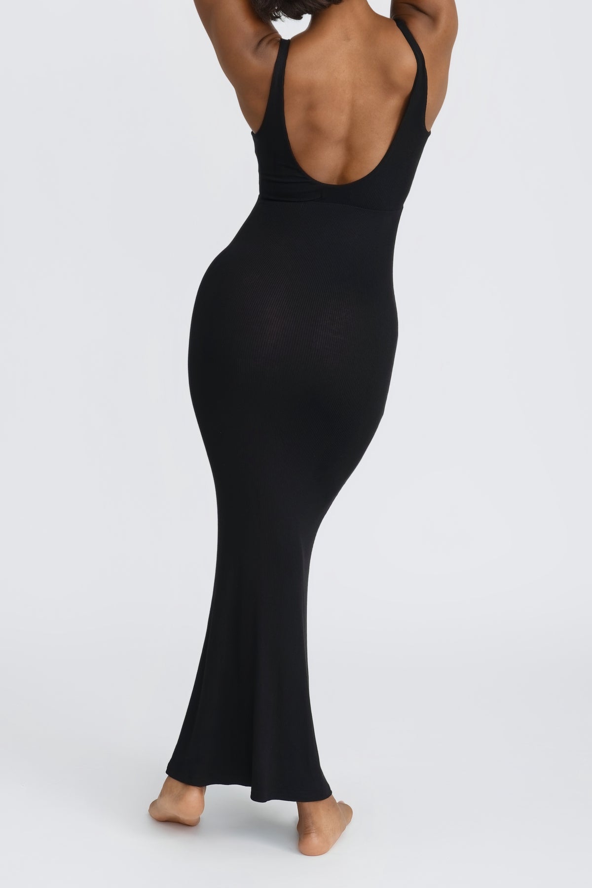 Reily Maxi Dress for Women - Elegant Black Long Flowy Dress - Perfect for Summer, Beach, Parties & Casual Wear