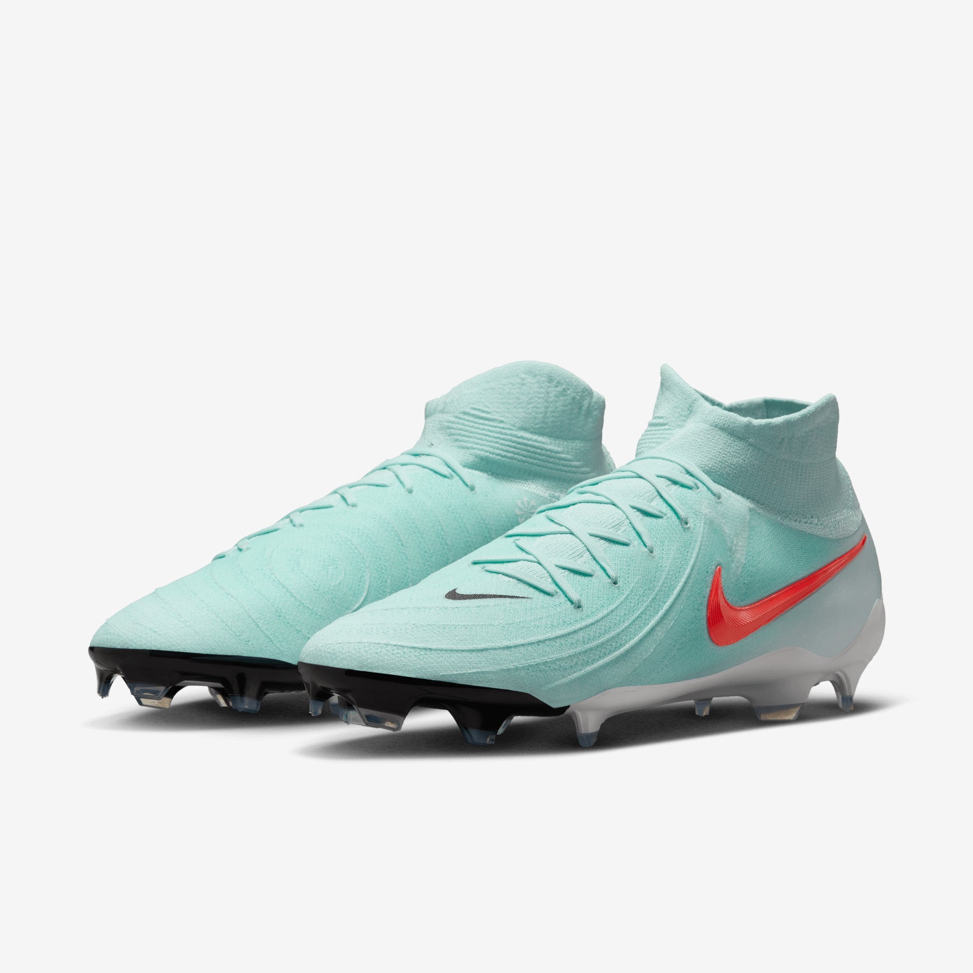 Nike Phantom Luna 2 Pro FG Soccer Cleats - Lightweight Football Shoes for Men with Dynamic Fit Collar - Perfect for Turf, Artificial Grass & Firm Ground Matches