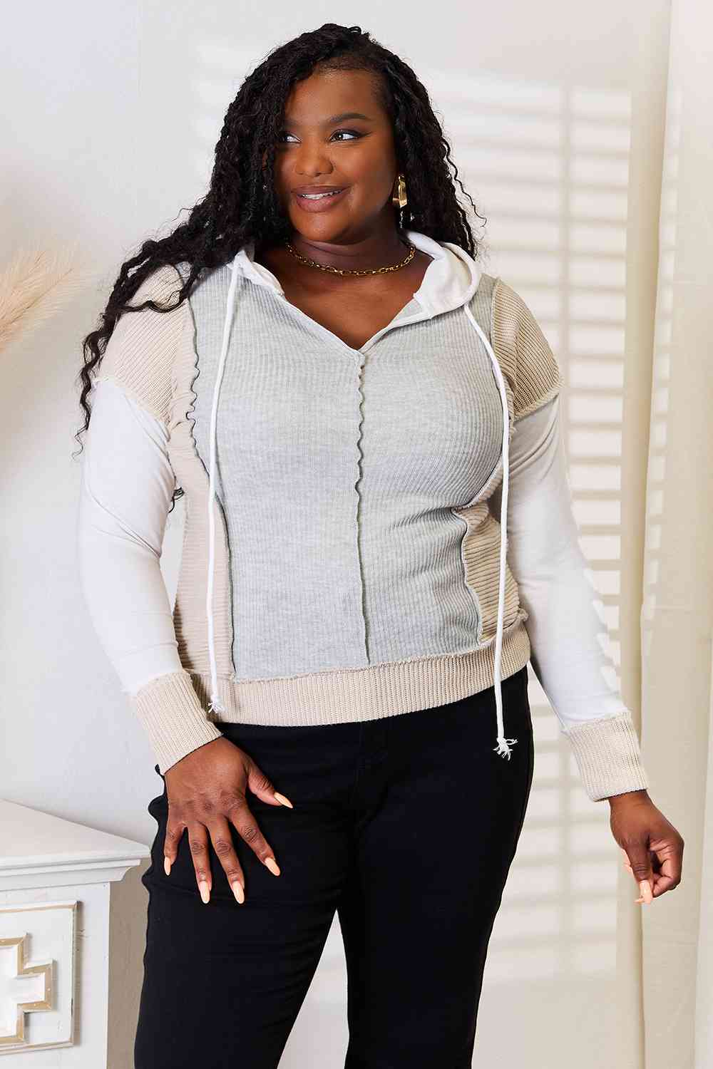 Light Grey Color Block Exposed Seam Drawstring Hoodie for Men & Women - Casual Streetwear Pullover Sweatshirt for Everyday Wear, Gym, and Outdoor Activities
