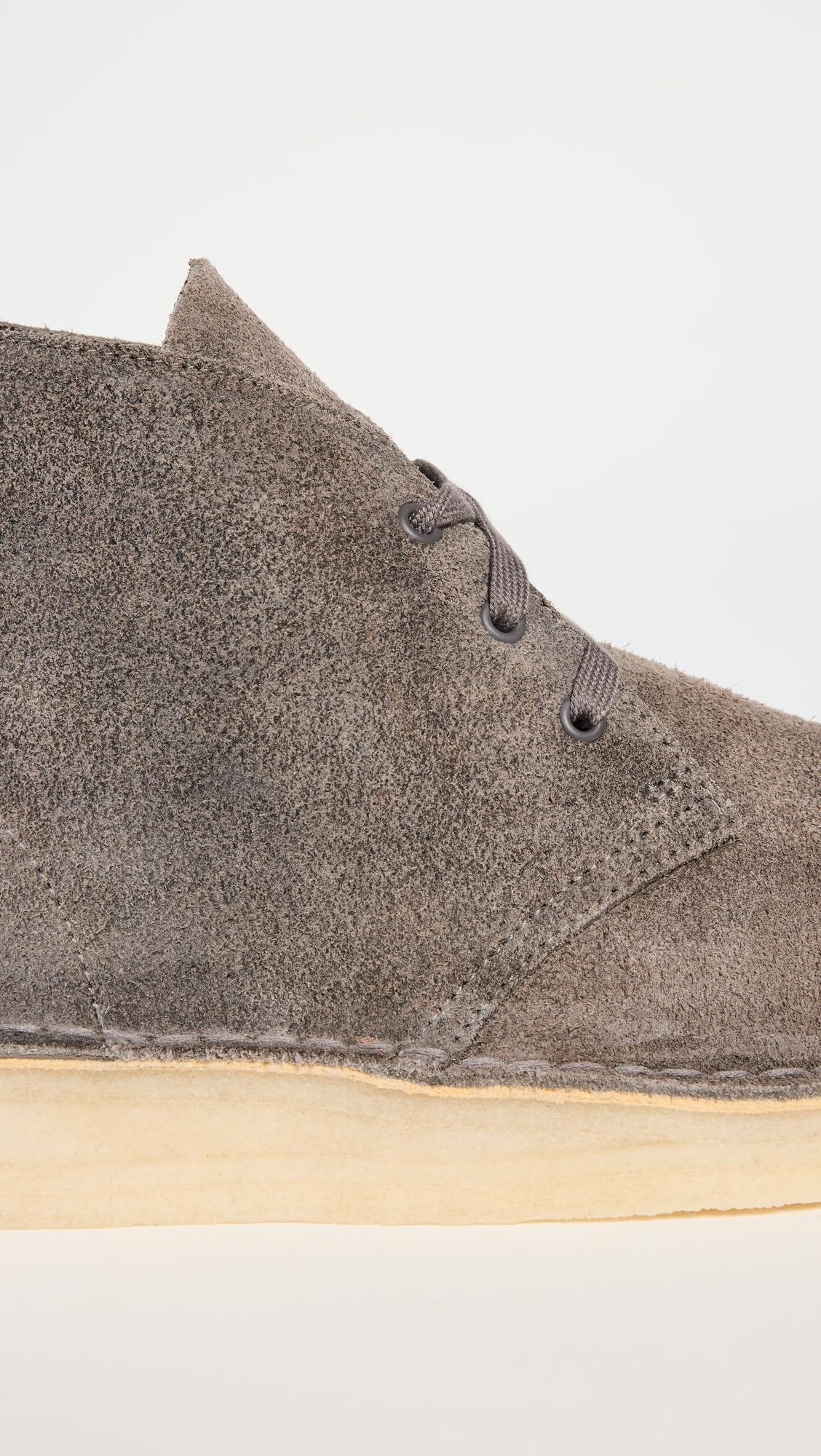 Clarks Men's Desert Boots - Classic Leather Chukka Boots for Casual & Smart Outfits | Perfect for Work, Travel & Everyday Wear