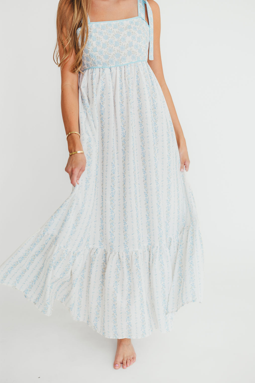 Kelly Adjustable Tie Maxi Dress - French Blue Floral Print | Women's Summer Casual Dress for Beach, Vacation & Party Wear