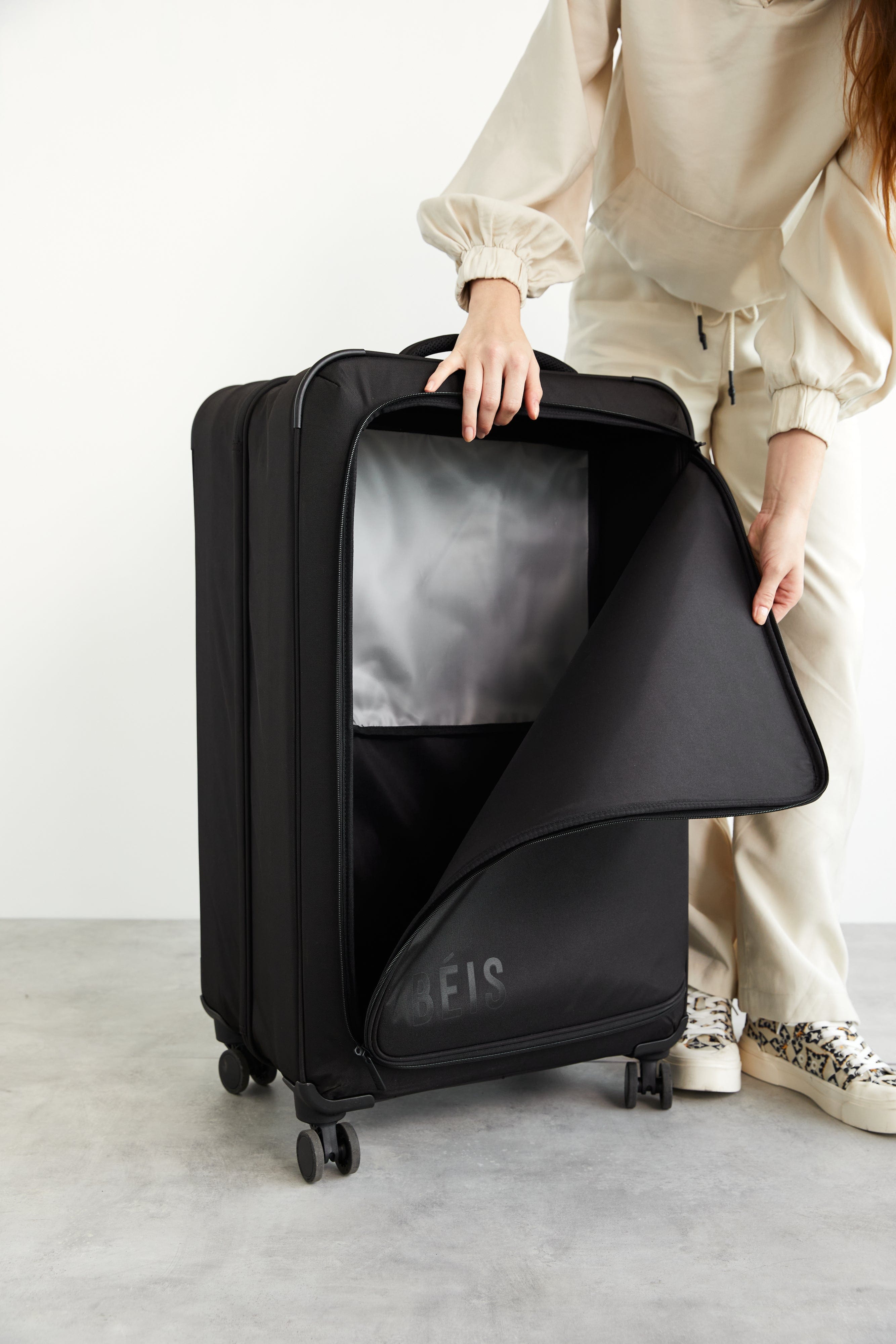 Soft Sided Collapsible Check In Roller Luggage - Black Expandable Carry On Suitcase for Travel, Business Trips & Weekend Getaways
