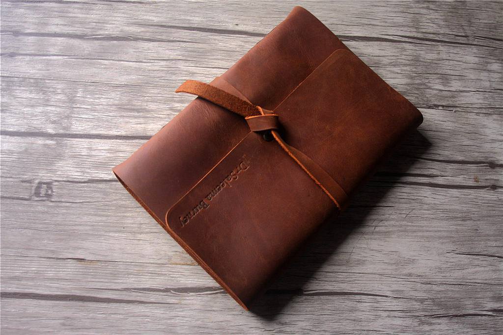 Personalized Leather High School Memory Book Album - Custom Yearbook for Graduation, Senior Keepsake, and School Memorabilia - Perfect for Preserving Memories, Gifts, and Scrapbooking