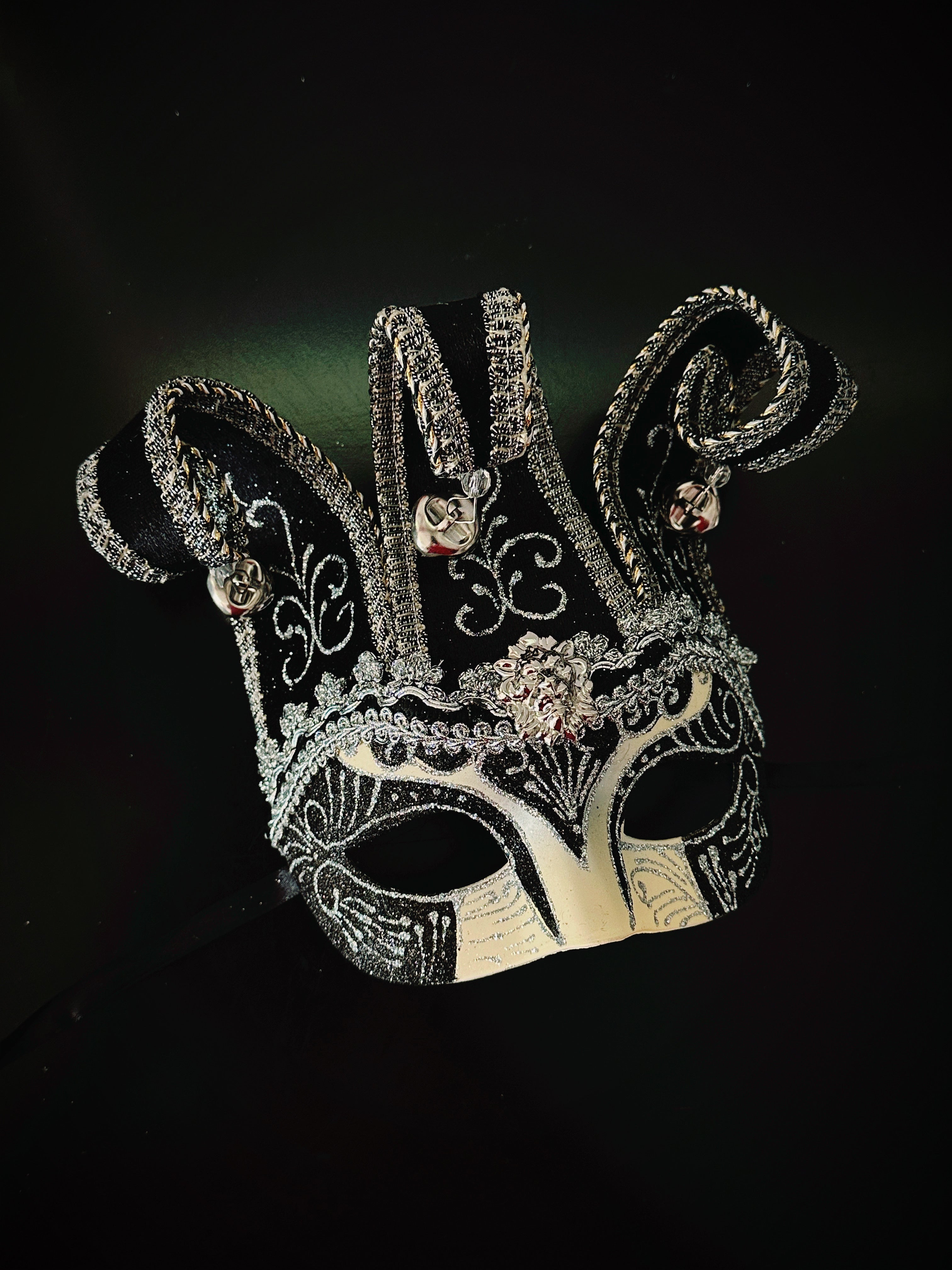 Jester Mask - Black & Silver Halloween Costume Accessory for Parties, Cosplay, and Theatrical Performances