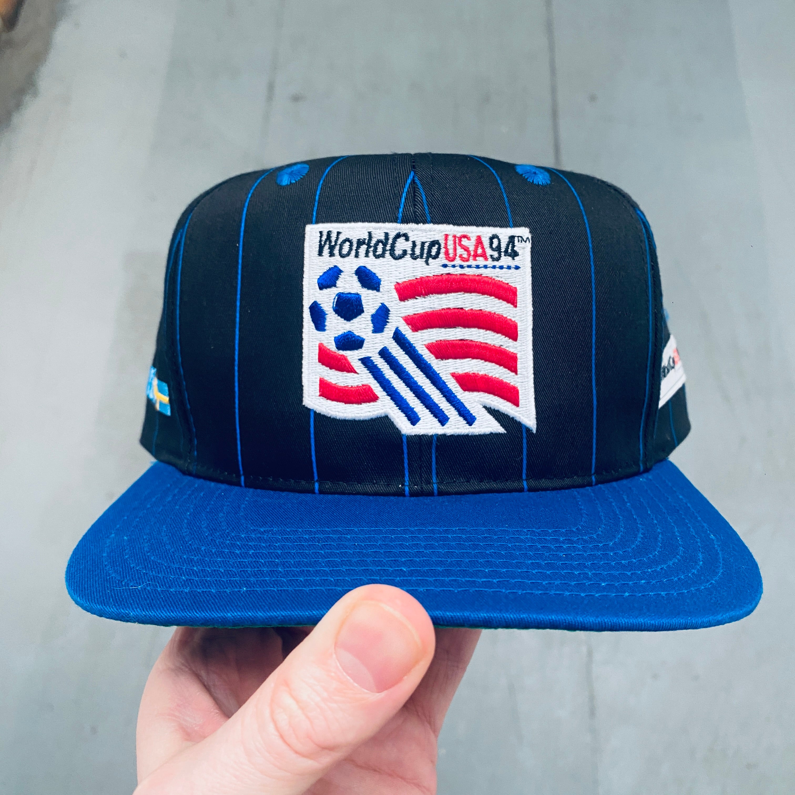 1994 World Cup USA 94 Embroidered Snapback Hat - Vintage Sweden Soccer Cap - Perfect for Sports Fans & Collectors