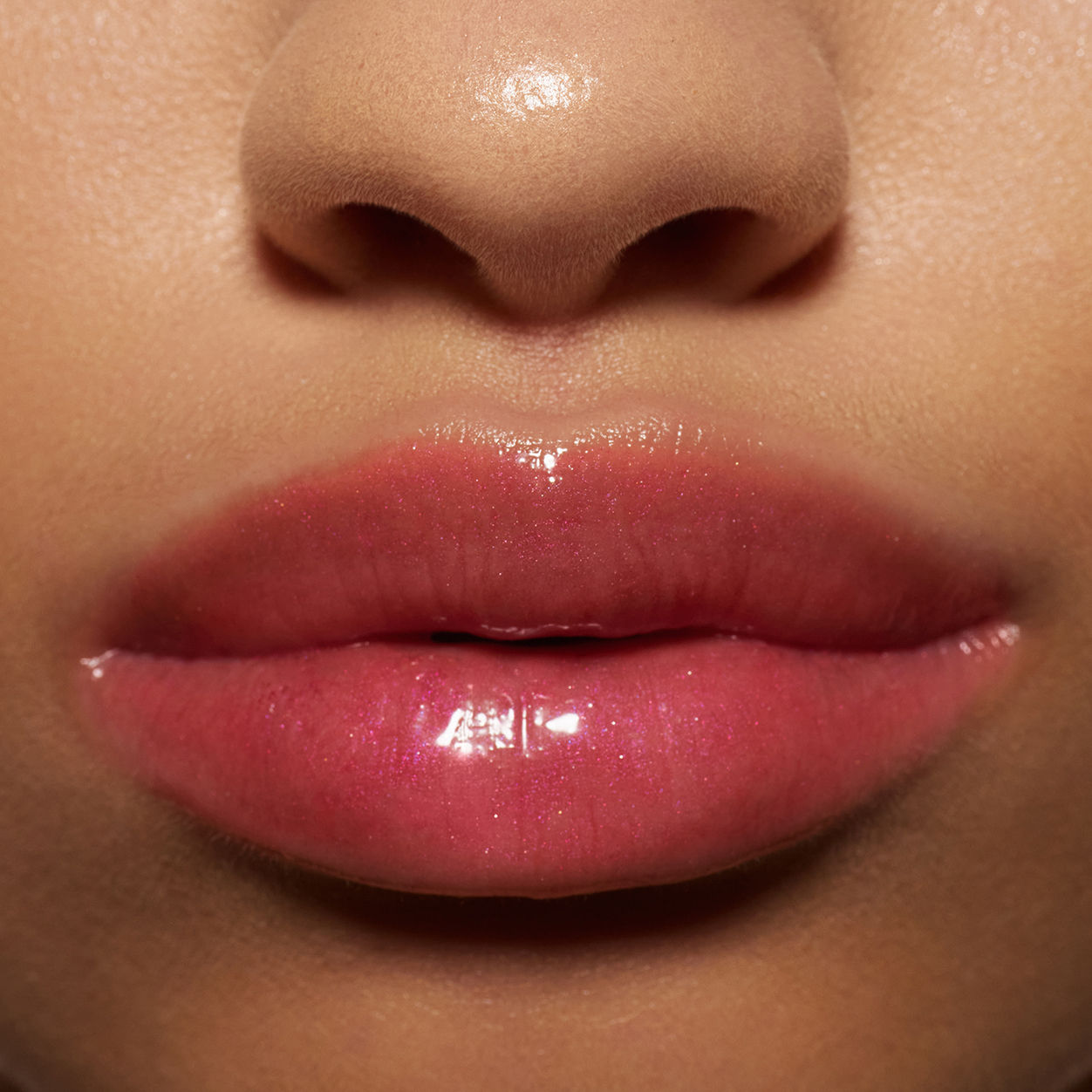Glisten Up Lip Gloss - Shiny & Moisturizing Lip Gloss for Women - Perfect for Daily Wear & Special Occasions