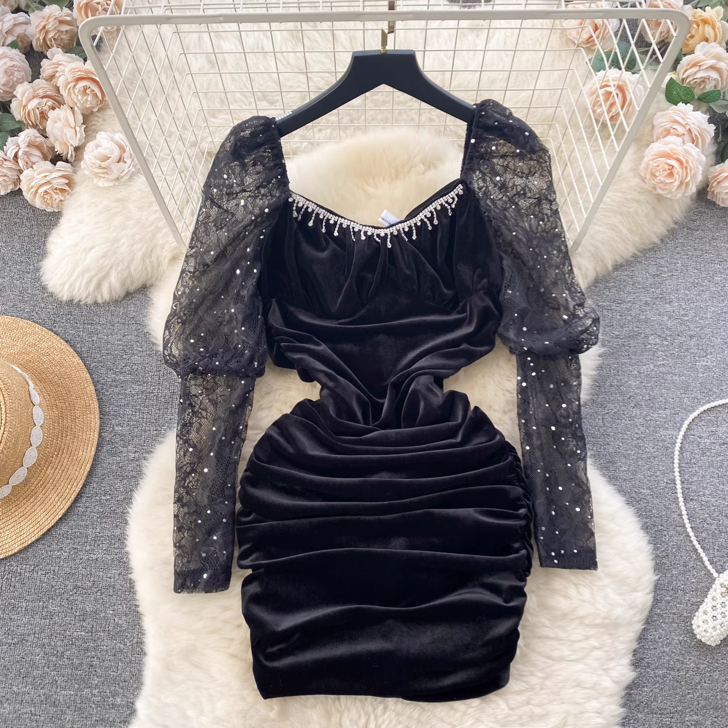 Elegant Lace Puff Sleeve Velvet Dress for Women - Vintage 1881 Inspired Date Night & Party Outfit