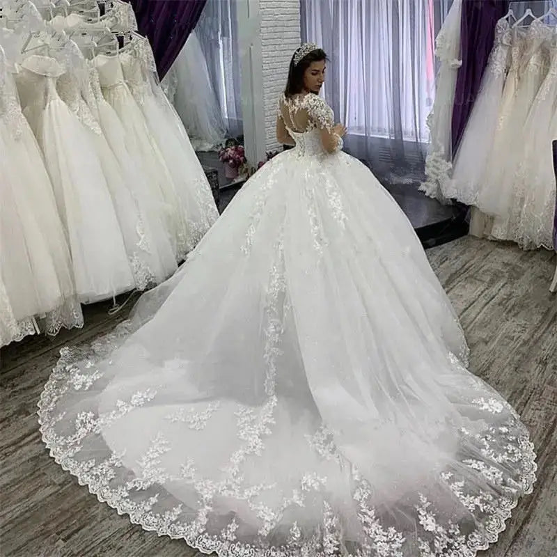 Elegant Plus Size Long Sleeve Lace Wedding Dress for Brides - Perfect for Church, Beach and Outdoor Ceremonies