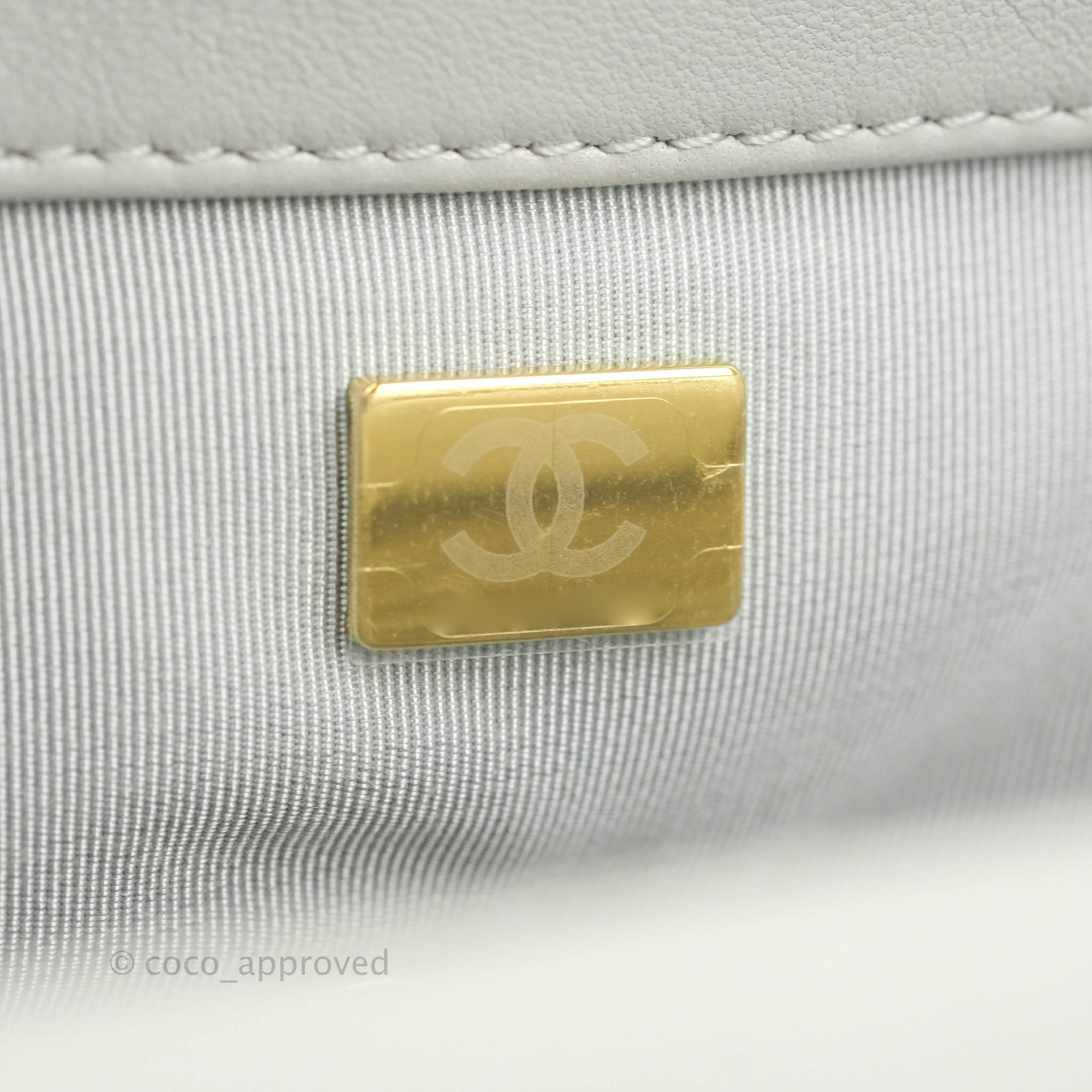 Chanel 19 Small Grey Mixed Hardware 21A Bag - Luxury Designer Handbag for Women | Perfect for Everyday Use, Office & Special Occasions