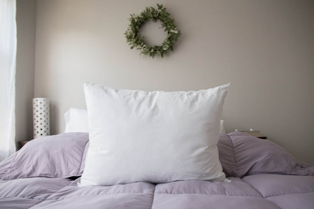 Kyoto Pillow - Half Buckwheat Half Polyester Japanese Style Pillow for Neck Support & Comfort | Perfect for Side Sleepers, Back Pain Relief & Zen Bedroom Decor