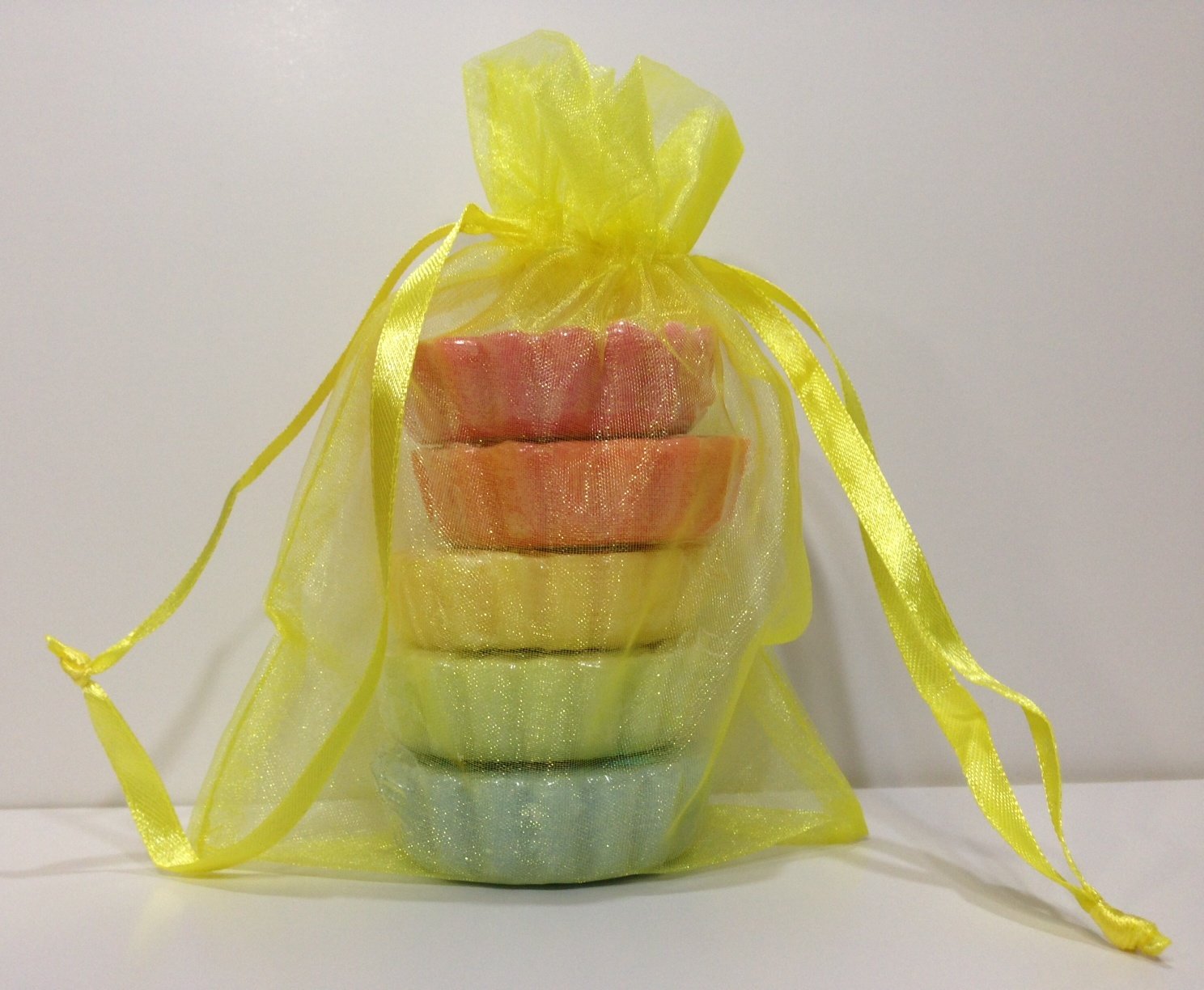 Yankee Candle Wax Melts - 10 Assorted Scented Wax Tarts for Warmers | Includes Free Yellow Organza Gift Bag | Perfect for Home Fragrance, Aromatherapy & Gifts
