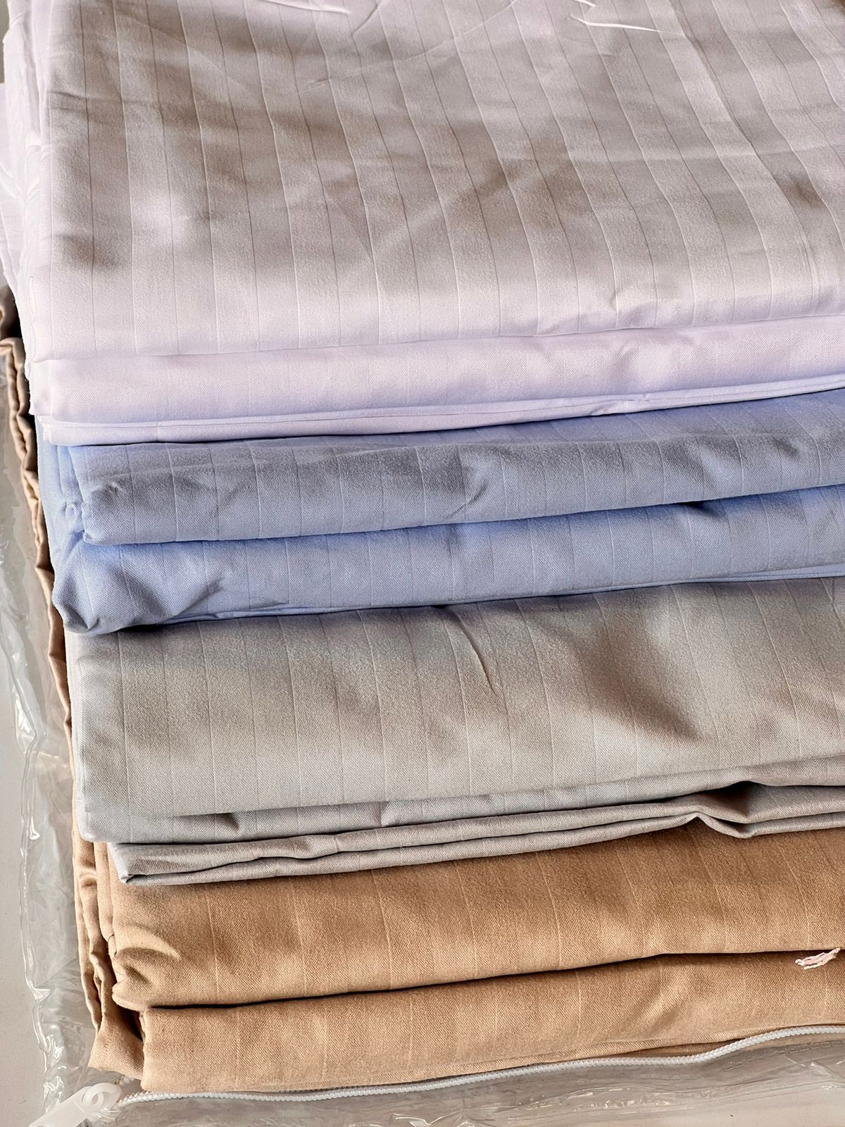 Luxury Plain Bed Sheets Set #001 - Soft & Breathable Cotton Bedding for Ultimate Comfort - Perfect for Home, Hotel, and Guest Room Use