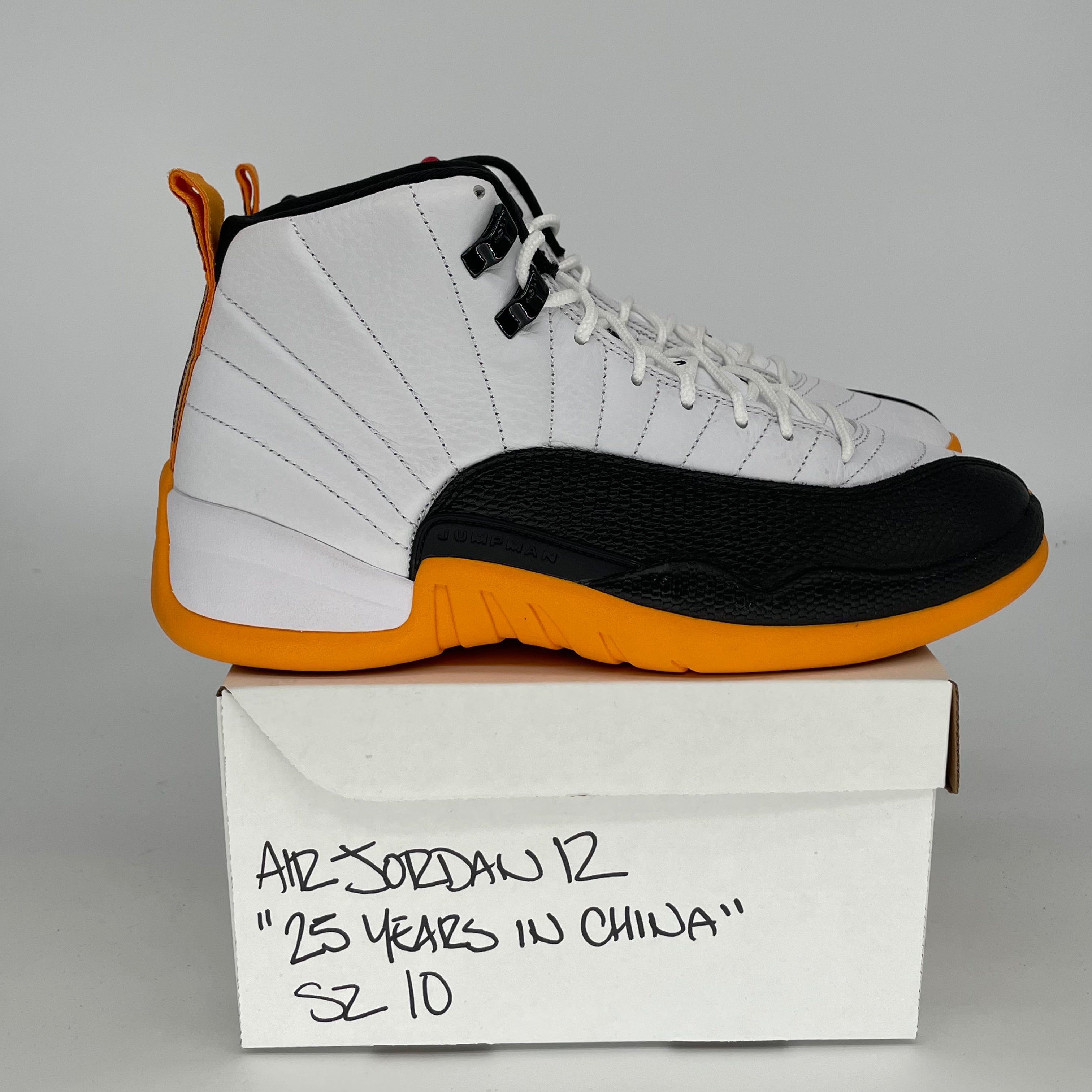 AIR JORDAN 12 Retro 