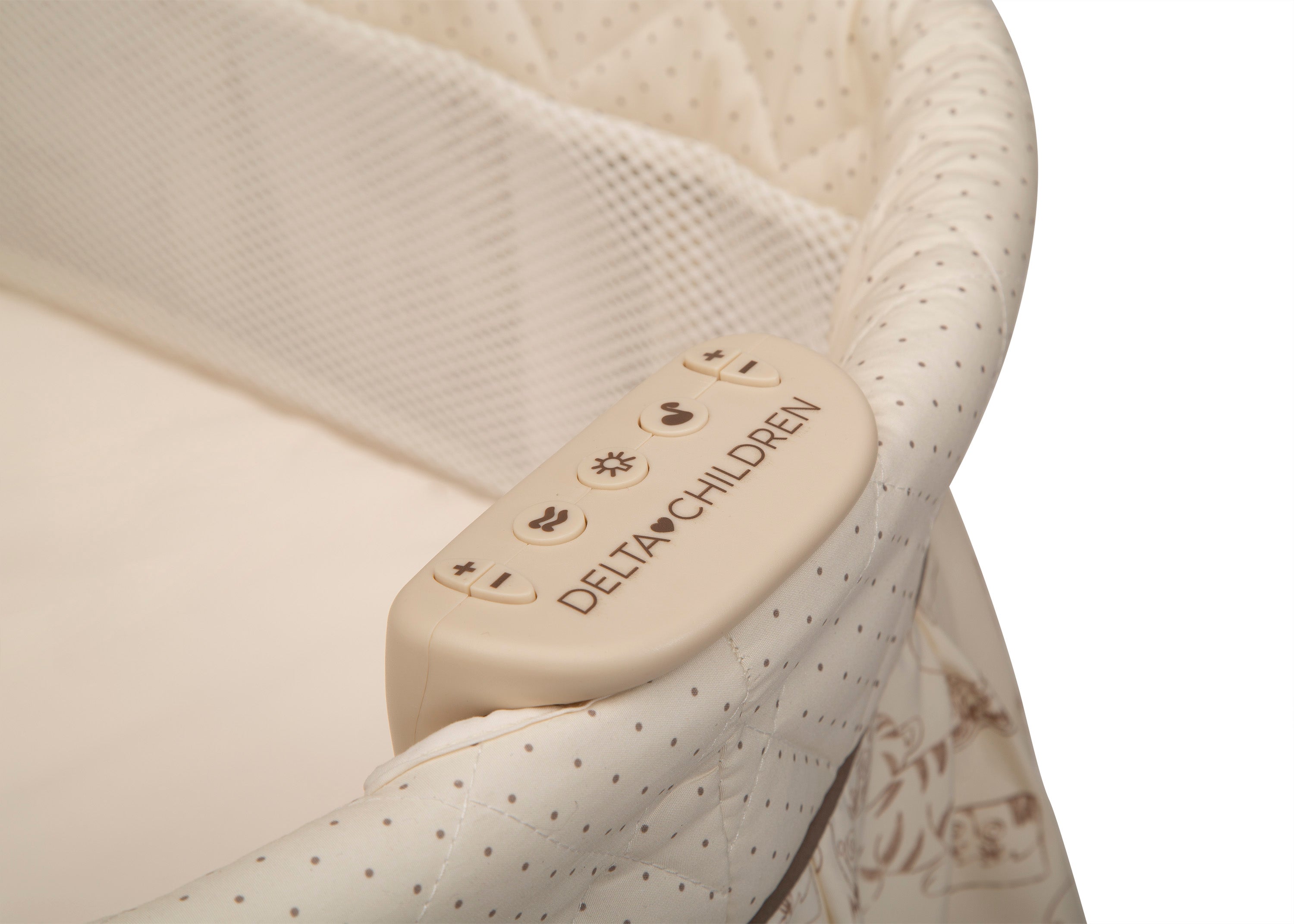 Play Time Rocking Jungle Bassinet - Baby Crib with Gentle Rocking Motion & Jungle Design for Nursery, Bedroom or Travel - Perfect for Newborns & Infants