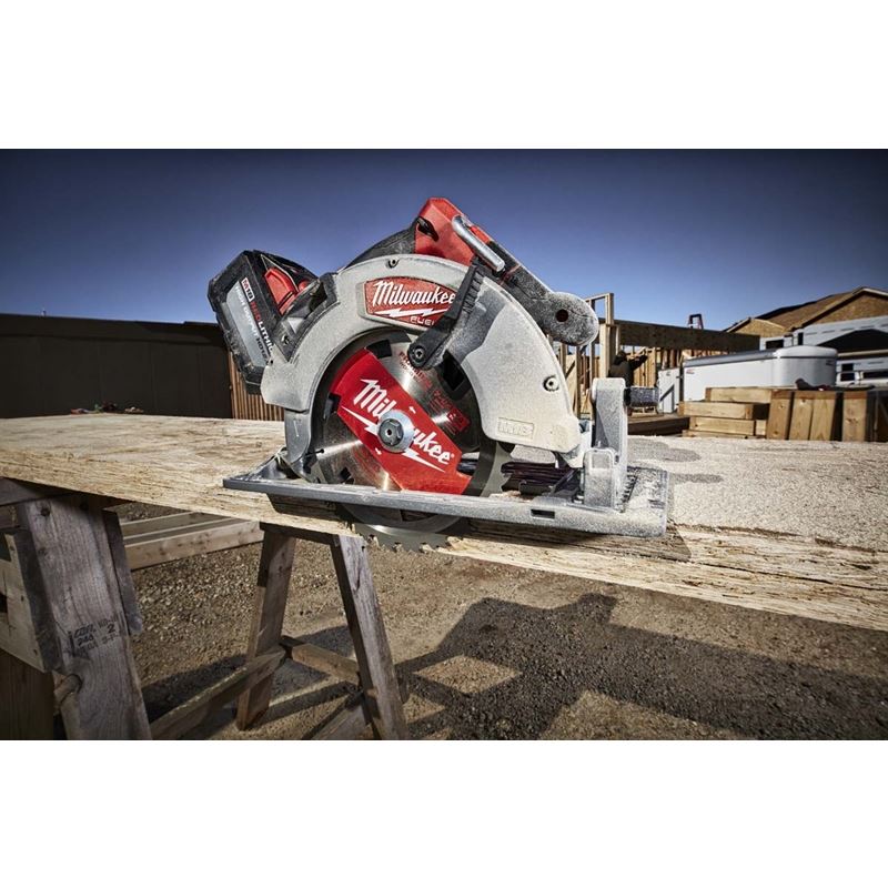 M18 FUEL 18V Brushless Cordless 7-1/4