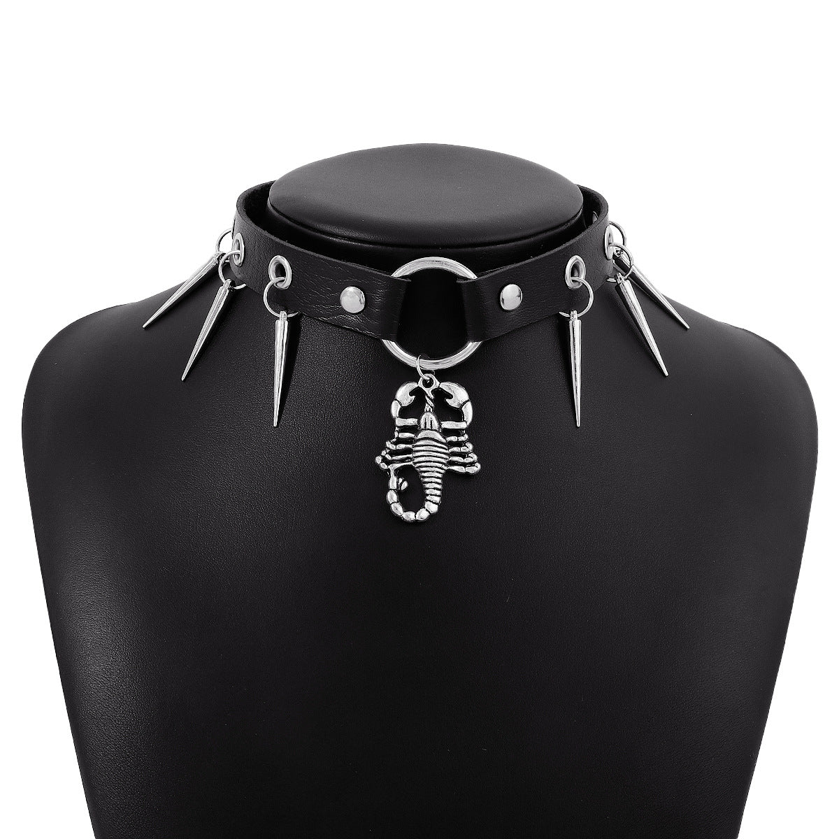 Personalized Punk Snake Necklace for Women - Edgy Gothic Jewelry for Parties, Concerts & Alternative Fashion